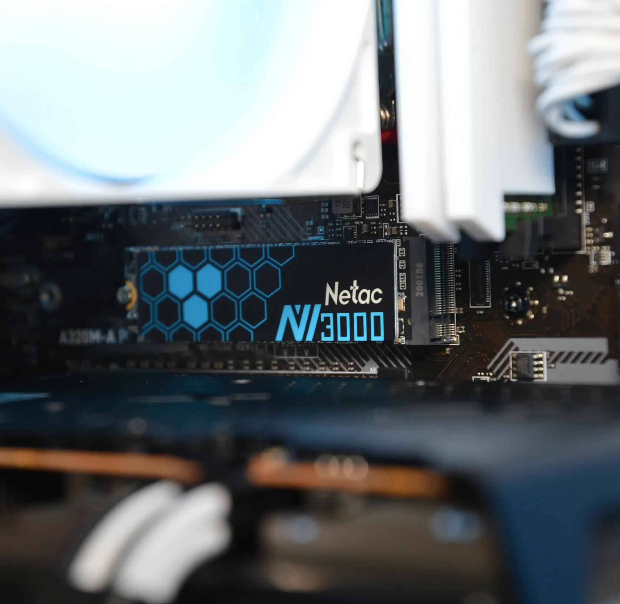 ❄️❄️| RX 6650XT 8GB | RYZEN 5 3600 | 16GB DDR4 RAM | 1TB NVME SSD | Icy Snow |