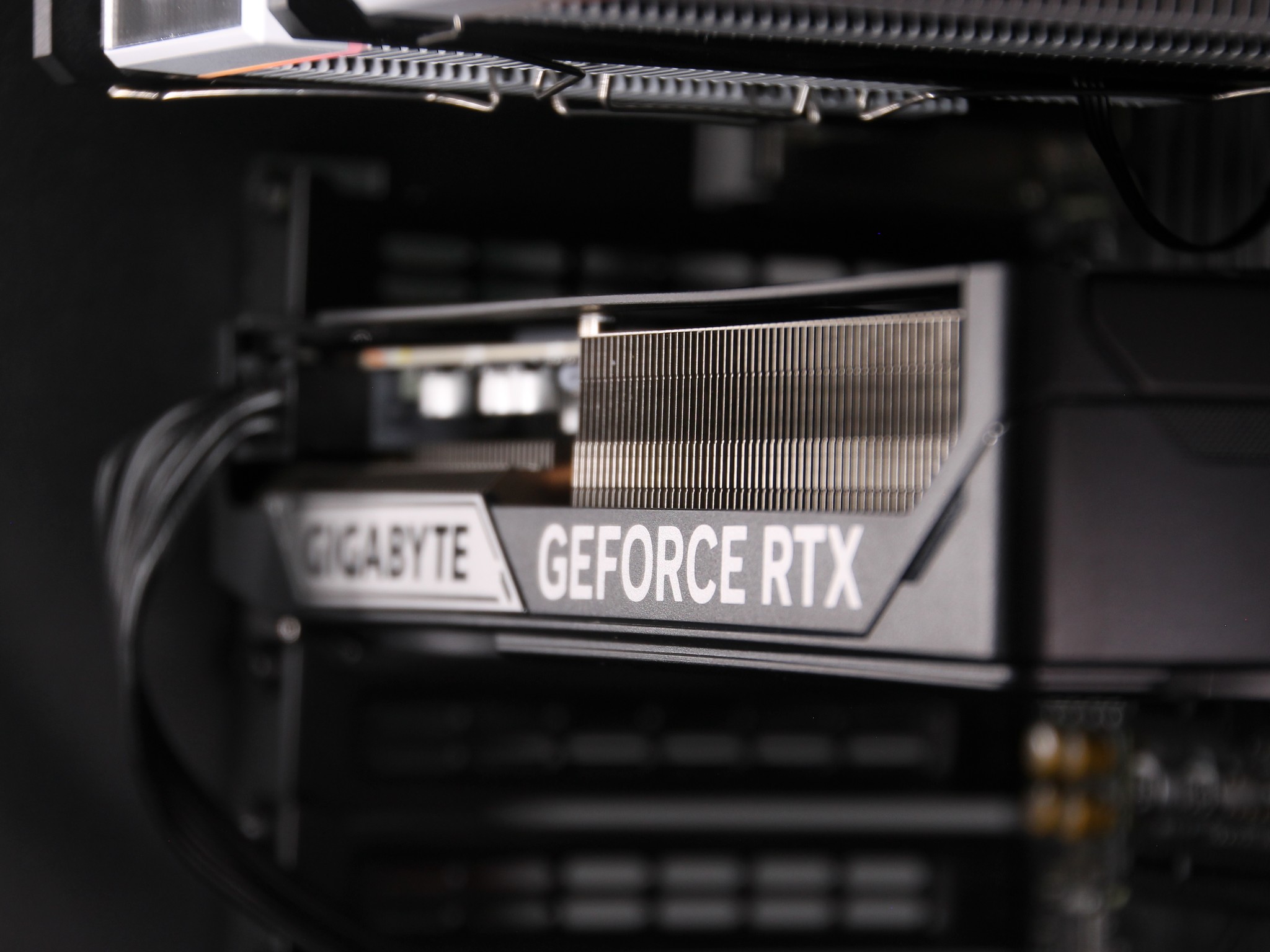 𝑽𝑰𝑷𝑬𝑹 // Core i5-12600K, RTX 5060 Ti 16GB // Upper Mid-Range Gaming PC