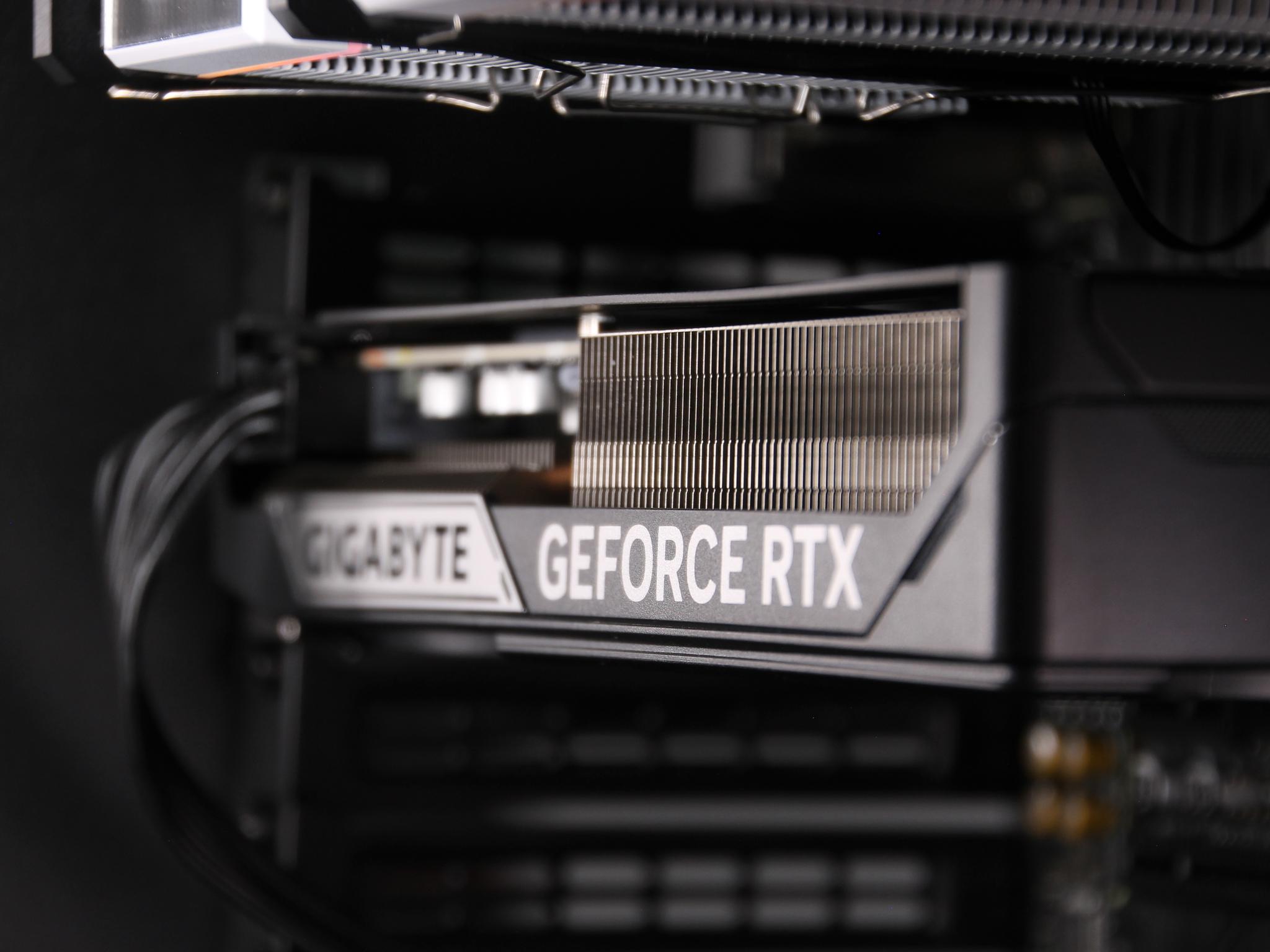 𝑽𝑰𝑷𝑬𝑹 // Core i5-12600K, RTX 5060 Ti 16GB // Upper Mid-Range Gaming PC