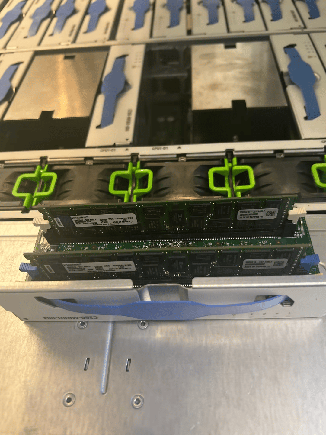Cisco UCS C260 M2 Server 256GB Ram, 2x Xeon E7-2870