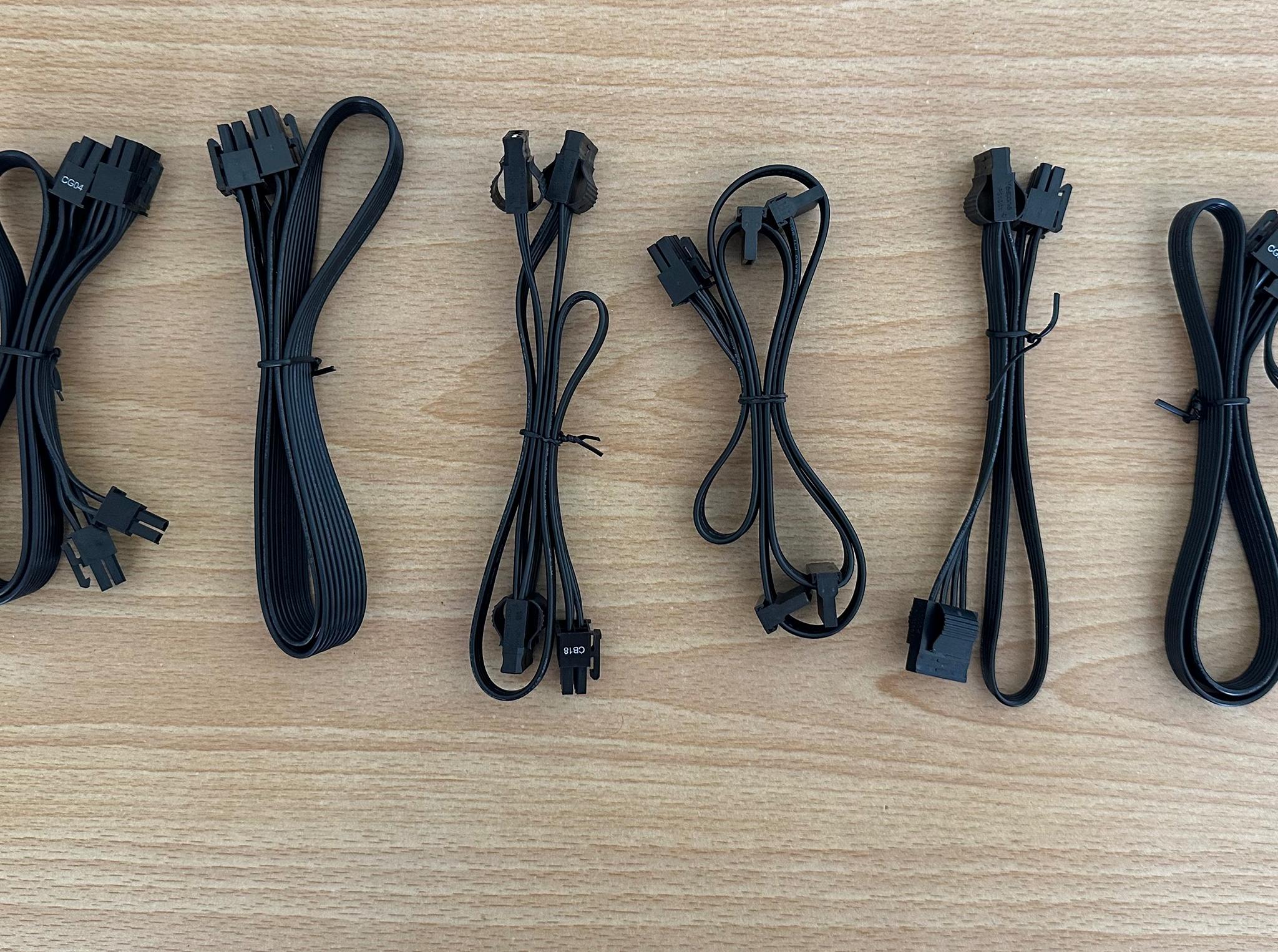 Seasonic Platinum 860W Extra Modular PSU Cables