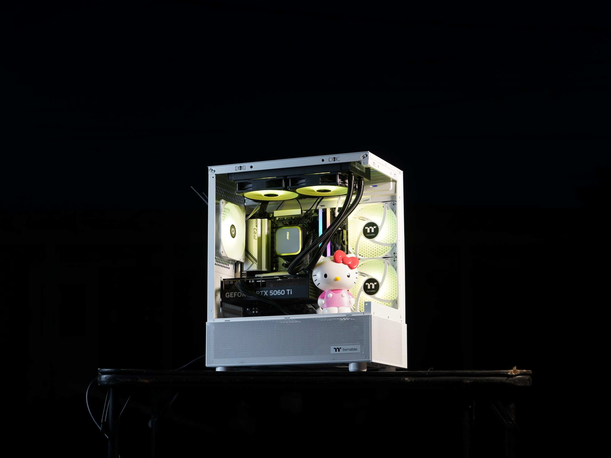 🪻LAVENDER - RTX 5060Ti 16GB | Ryzen 7 8700F | 32GB DDR5 | 2TB | WiFi/BT Gaming PC 🪻