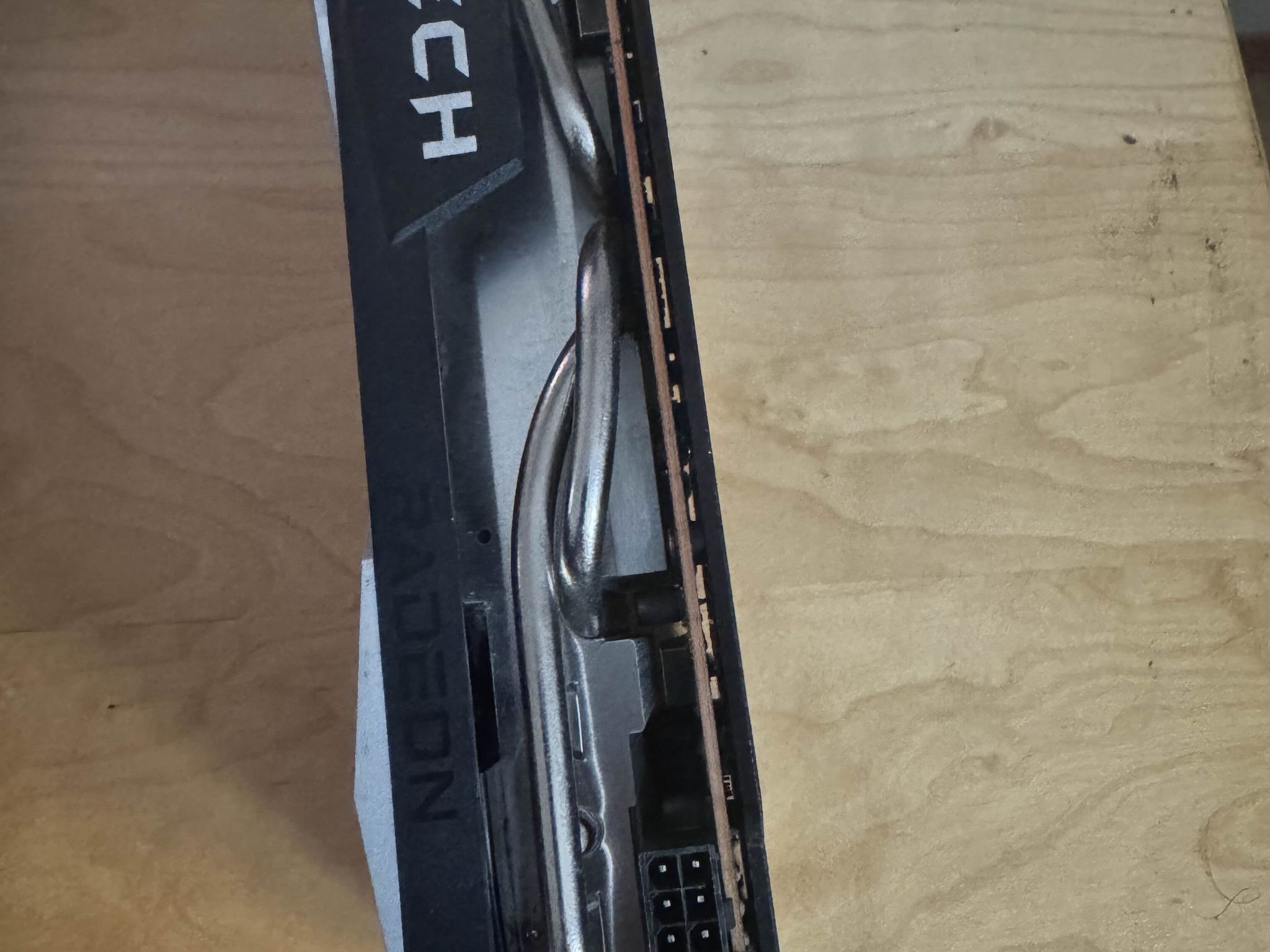MSI Radeon RX 6700 XT 12G