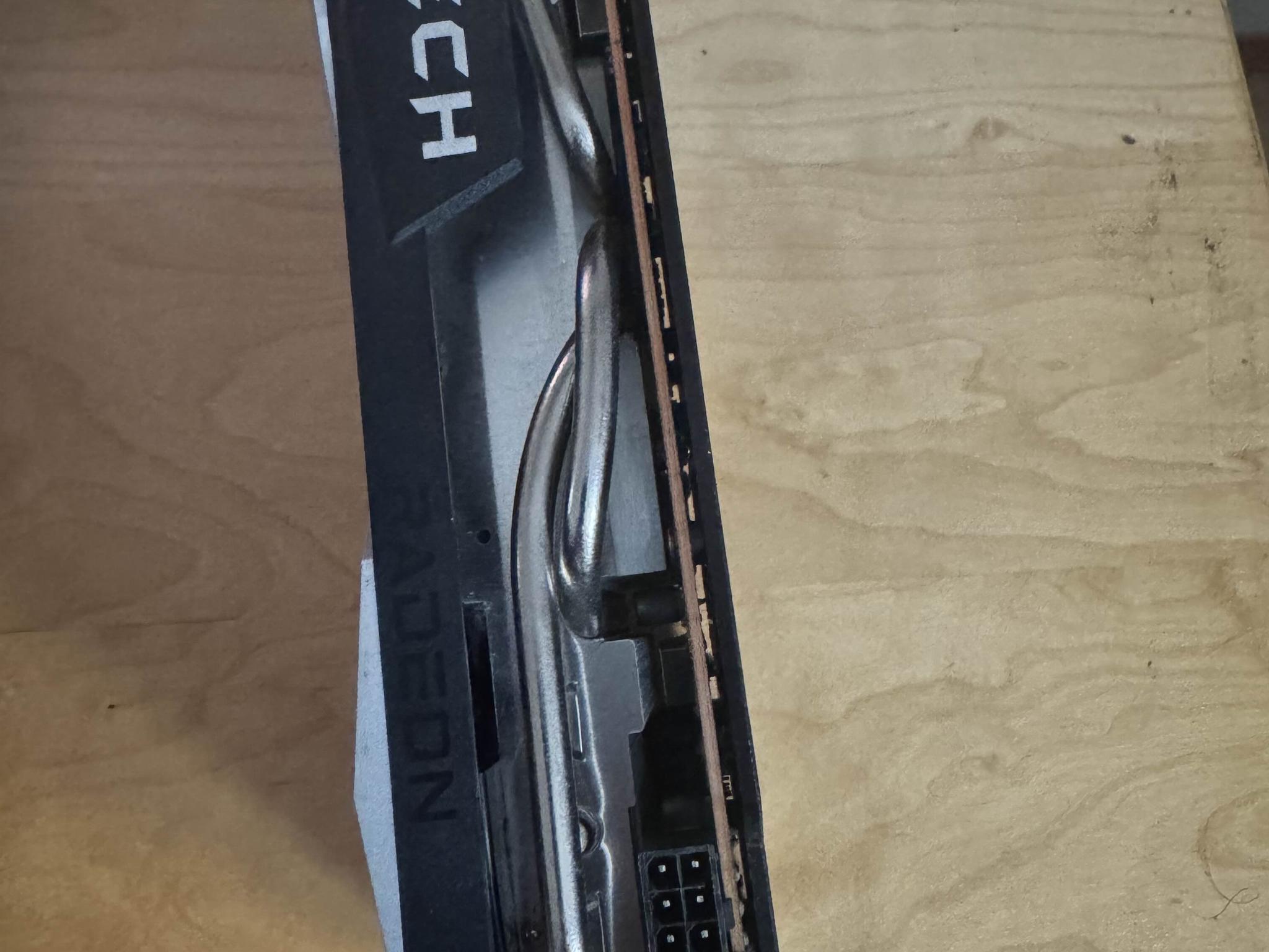 MSI Radeon RX 6700 XT 12G