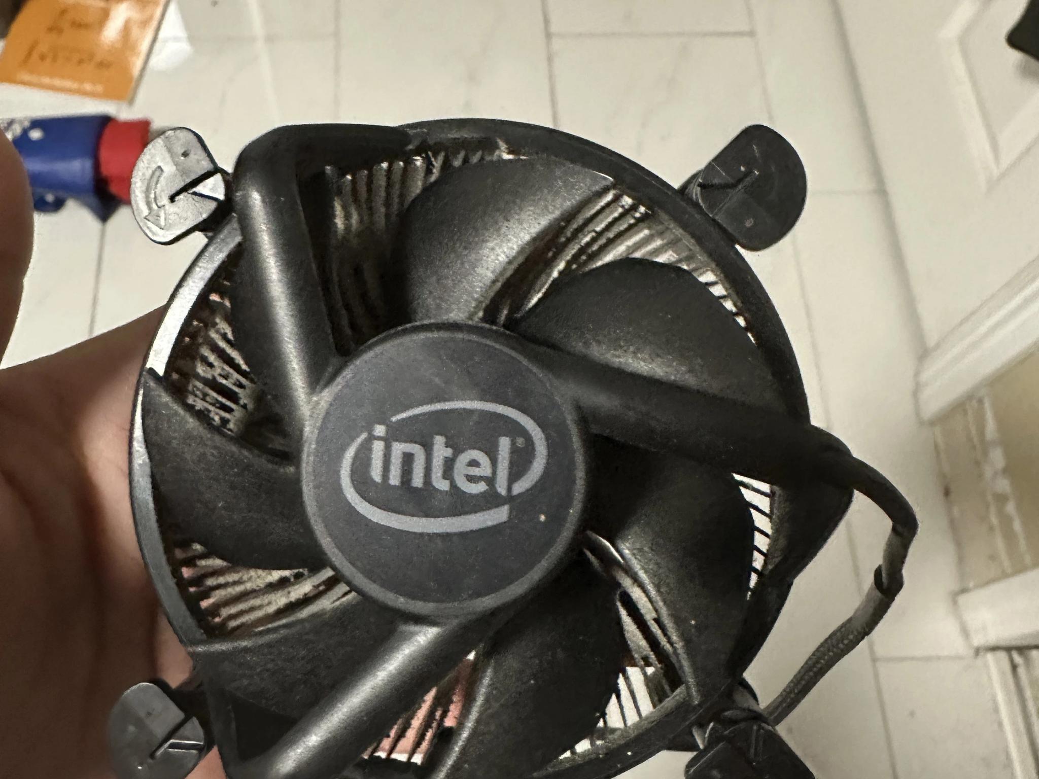 Intel i7-10700F + Stock Cooler up for sale!