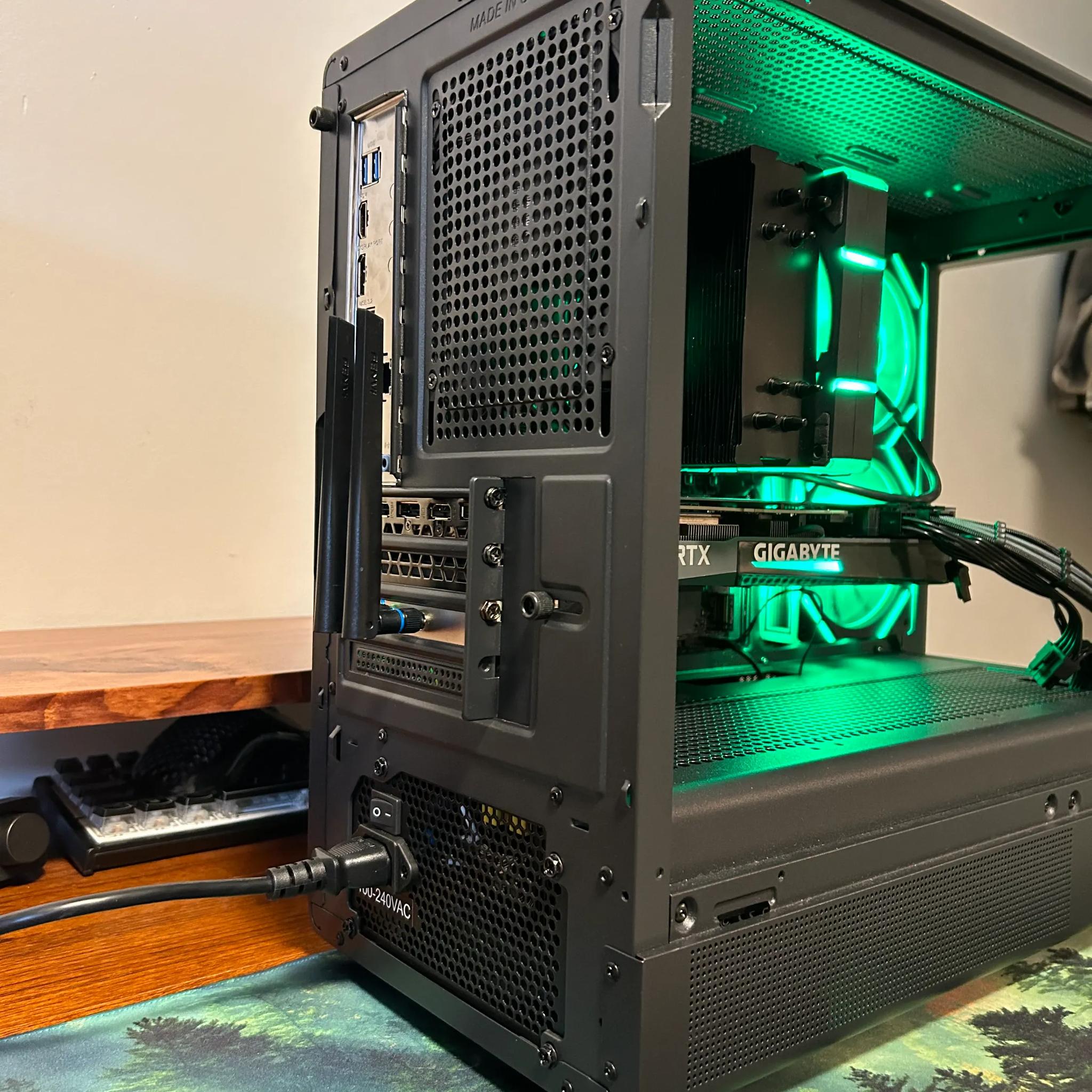 Black 3070 | Intel 12700kf | 16gb | 1TB Storage | Wifi | Black