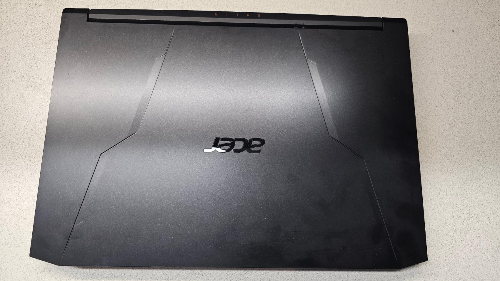 Acer Nitro 5, Core i5 11400H, GTX 1650, 32 gb ram, 1 tb SSD, 1920x1080 144 hz refresh display