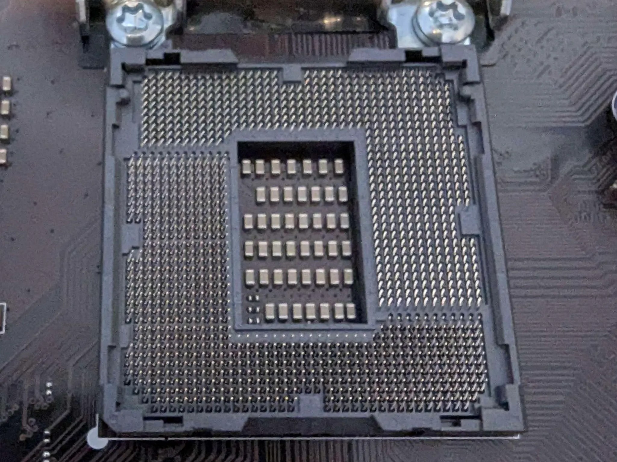 i7-8700k and 32GB ram