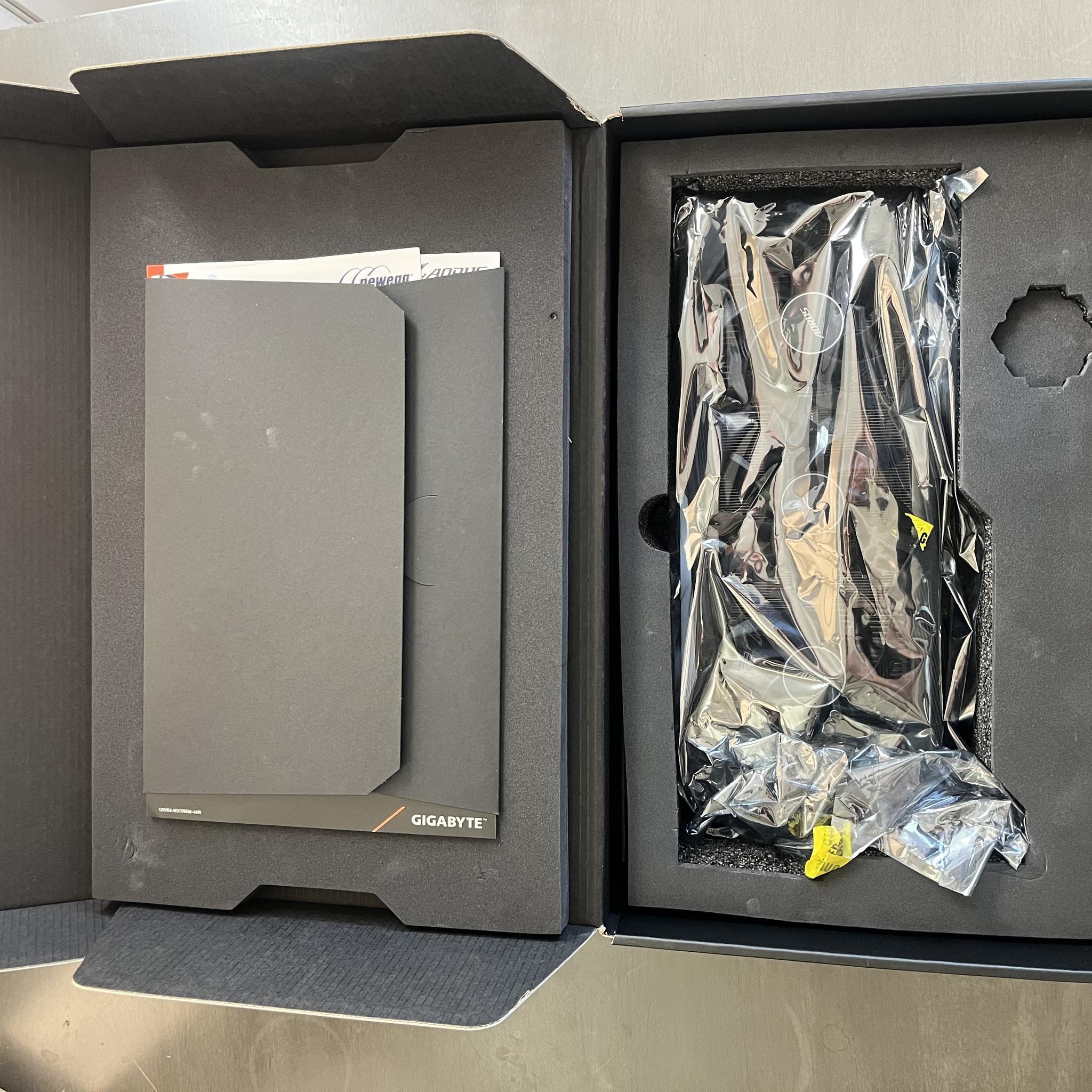 Gigabyte AORUS GeForce RTX 3070 Ti MASTER 8G
