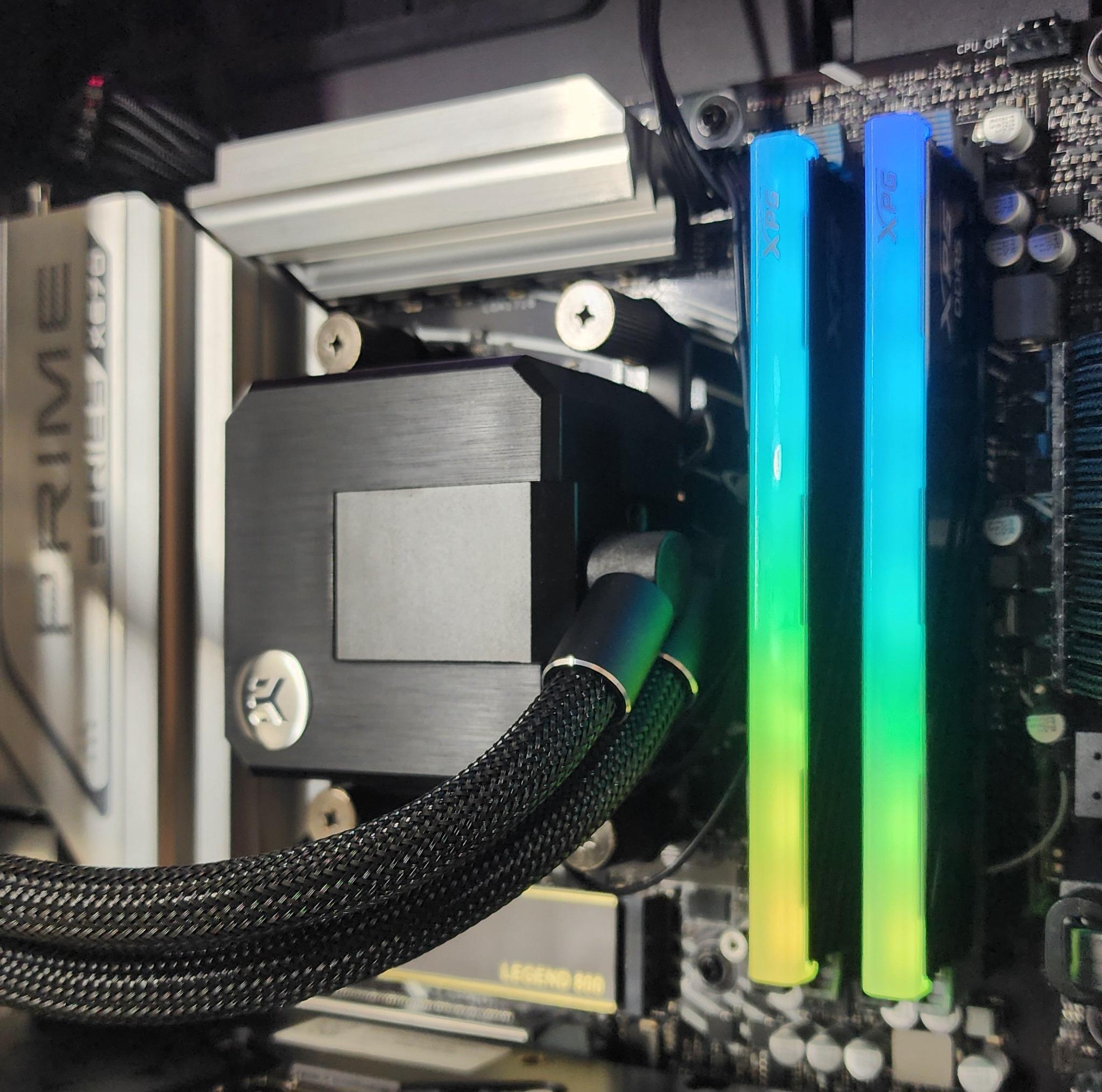 Gaming PC Ryzen 9 7950X3D 32GB RAM 1TB SSD RTX 4070 Ti 12GB Windows 11 PC