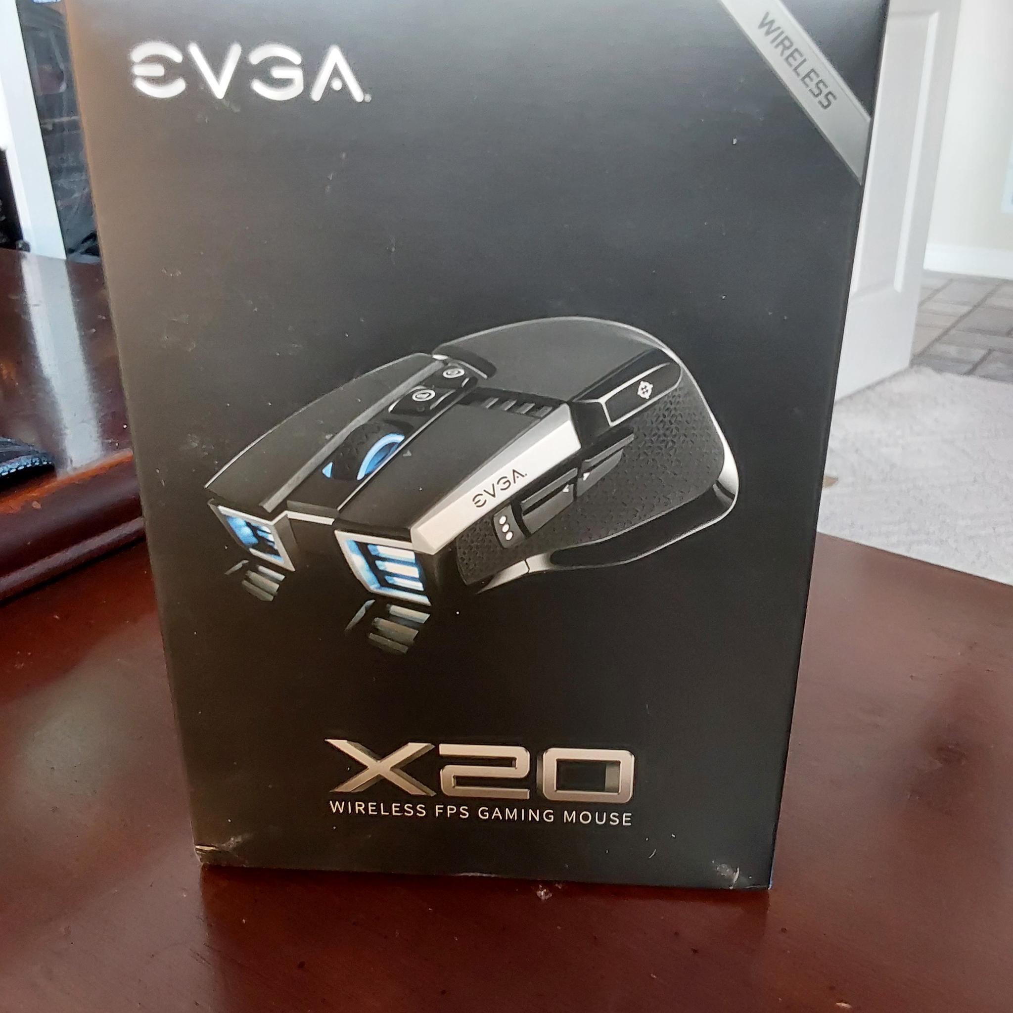 EVGA X20 Wireless Customizable Ergonomic Gaming Mouse, Grey, 16,000 DPI, 5 Profiles, 10 Buttons