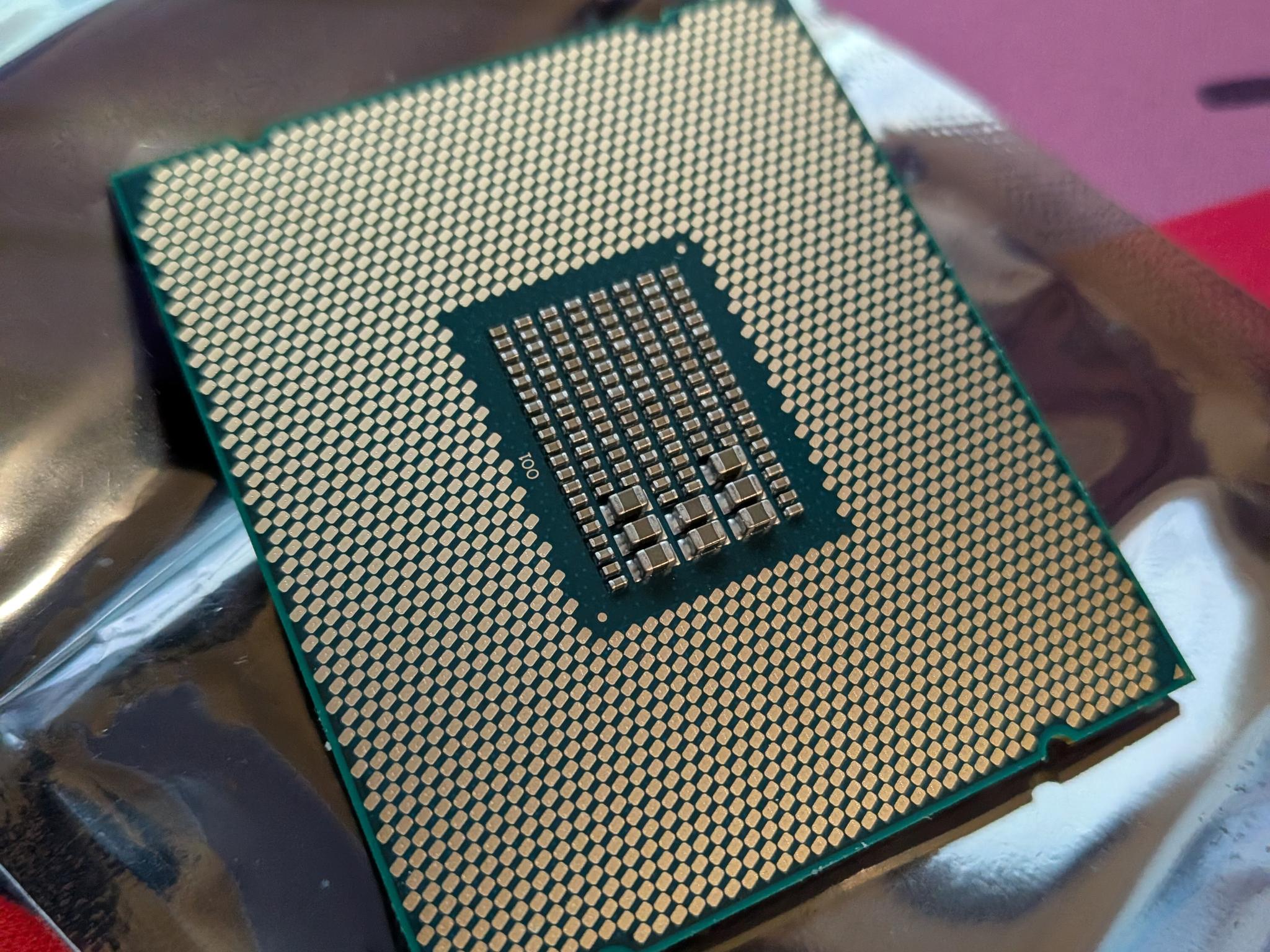 Intel XEON E5-1607 V4 SR2PH 3.10ghz 4 Cores 4 Threads 10MB Cache