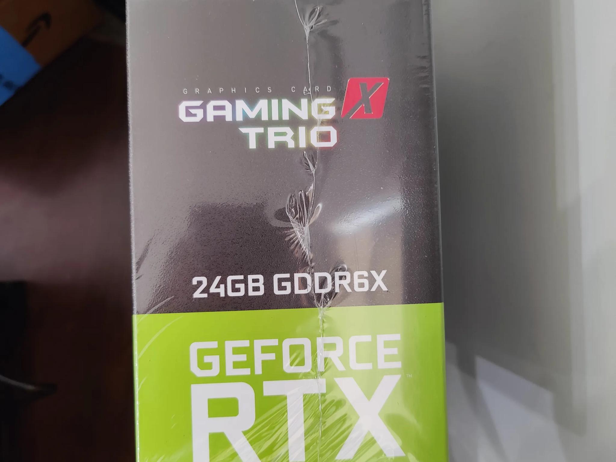 MSI Gaming Trio RTX 3090 ti -BNIB