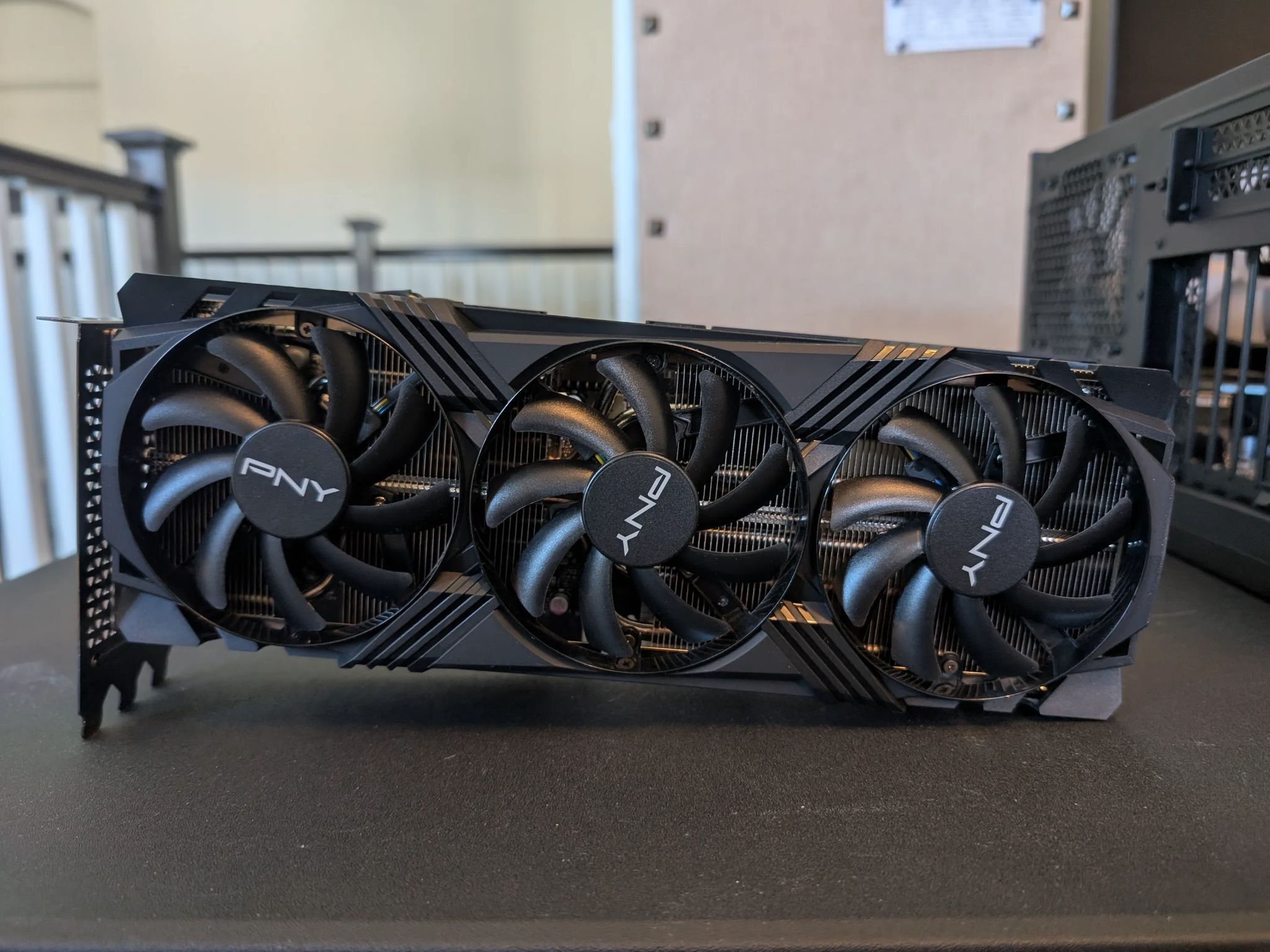 PNY GeForce RTX™ 4070 Ti 12GB VERTO™ Graphics Card