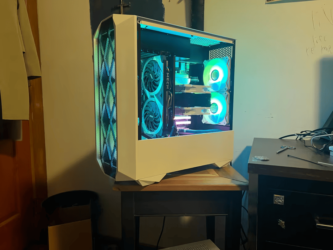 "Panda" / Ryzen 7 3800xt, Rx 6700xt gaming pc
