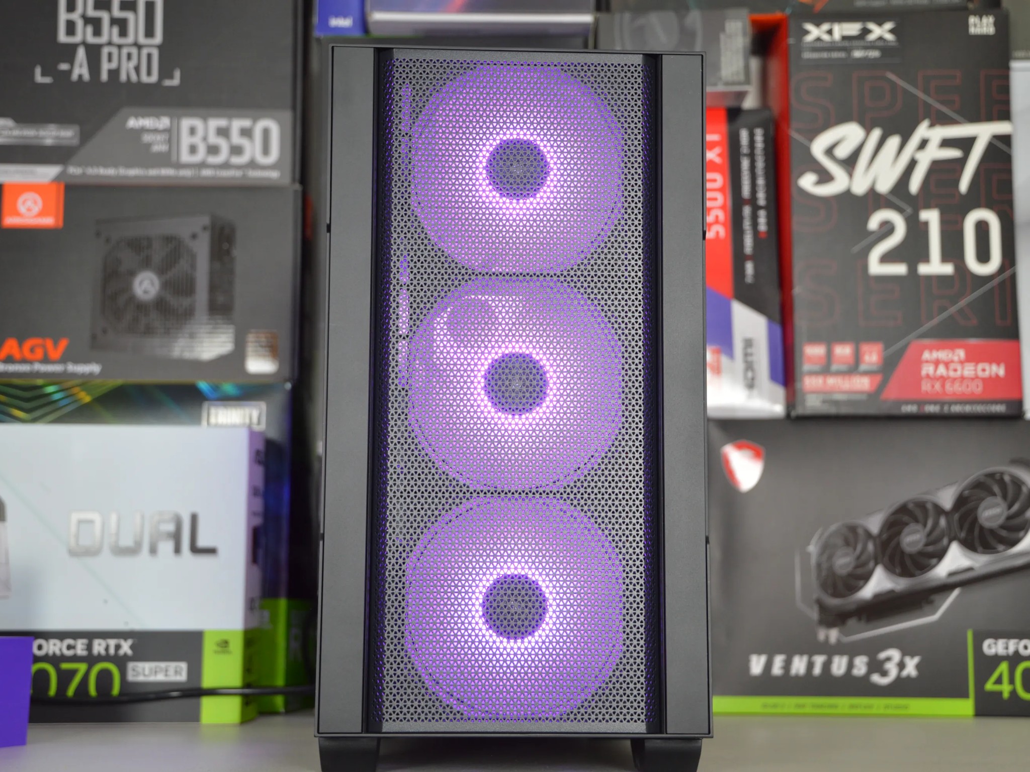 🔮⚫| RTX 3060 12GB | Ryzen 5 5500 | 32GB DDR4 RAM | 1TB NVME SSD | Royal Darkness 2.0 |