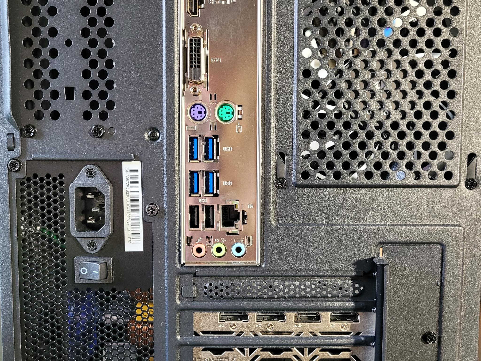 Ryzen 5 5500 | RX 6600 | 32GB RAM | 1TB STORAGE | WINDOWS 11 ACTIVATED