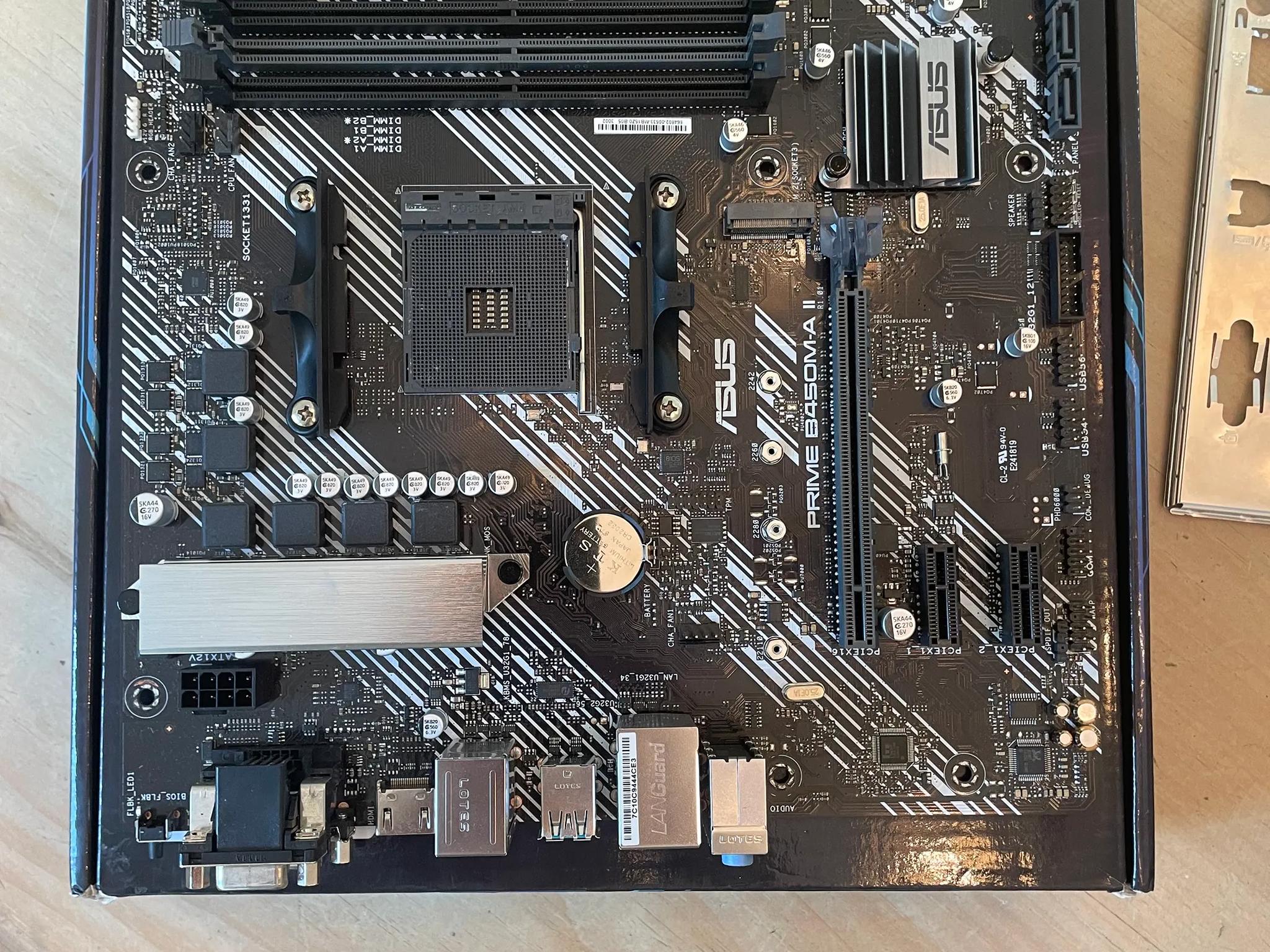 *For Parts* ASUS Prime B450M-A II Motherboard
