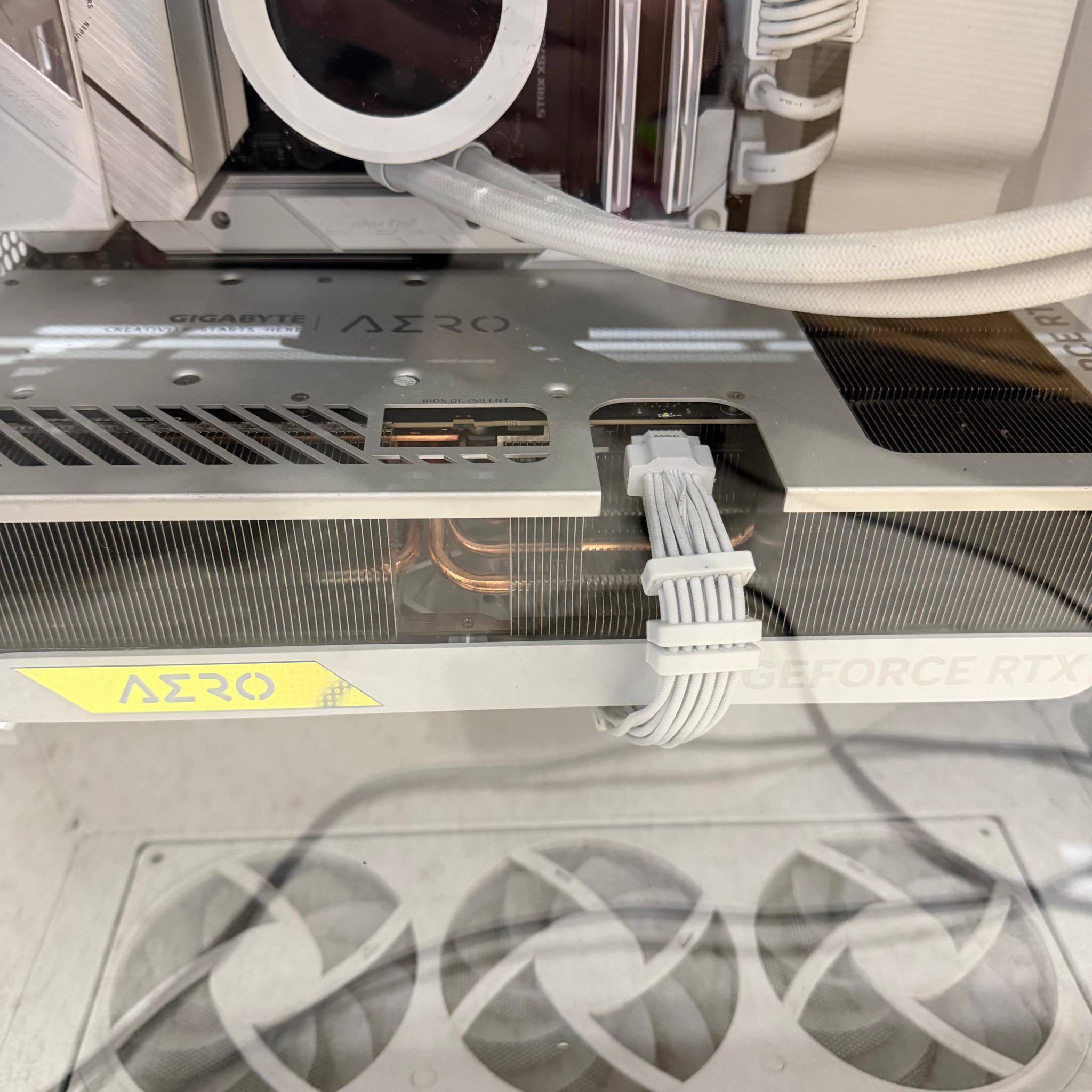 GeForce RTX 4080 Super Custom Gaming PC - Ryzen 7 7800X3D