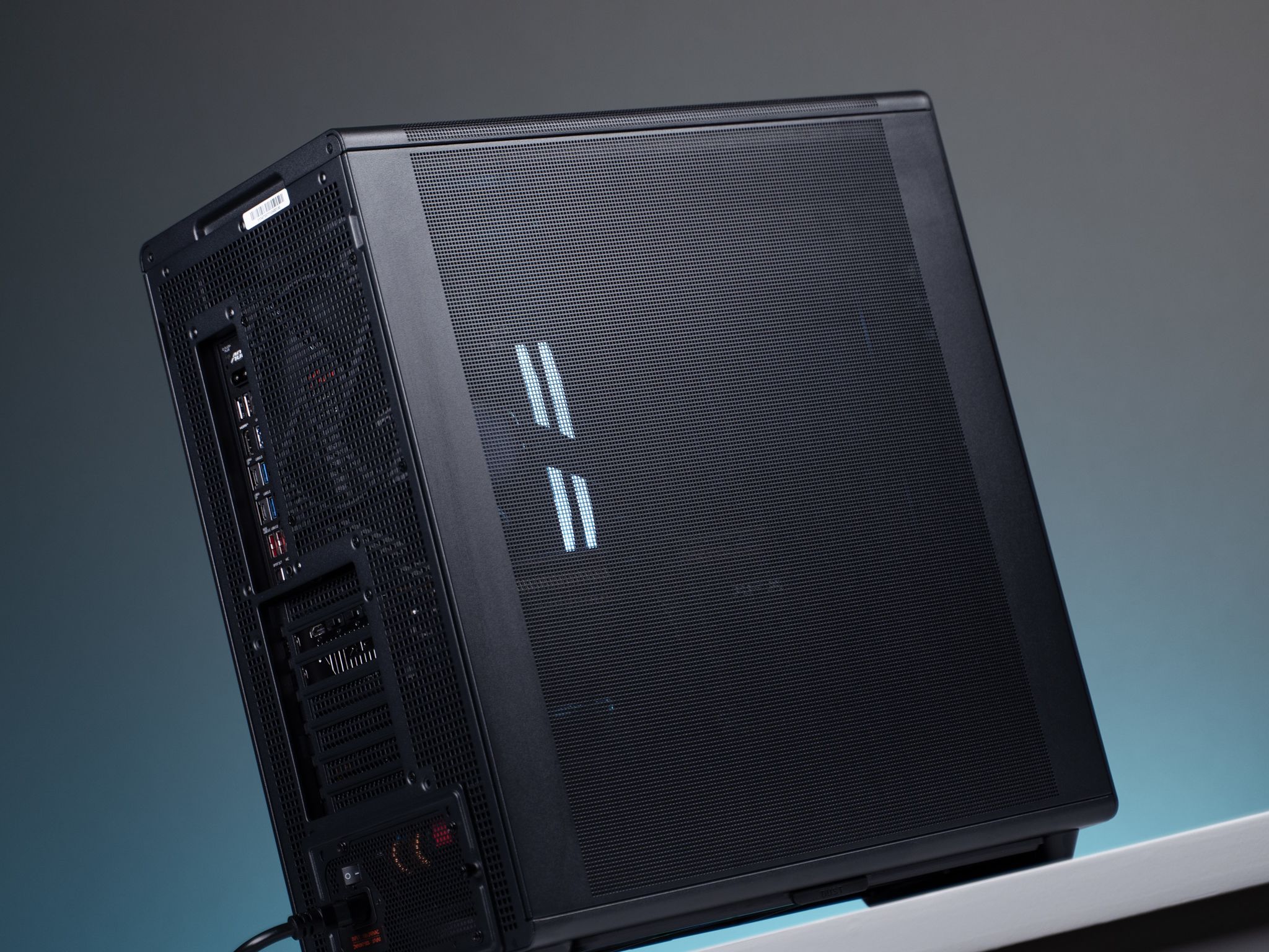 “Fractusform” RX 9070 Ryzen 7 8700F 2TB 32GB Windows 11 Gaming PC Powerhouse