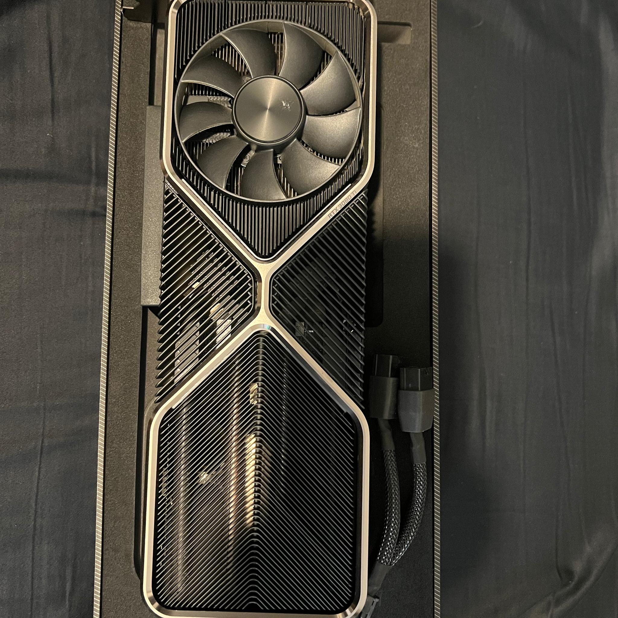 Geforce RTX 3080 Ti Founders Edition- Used in excellent condition
