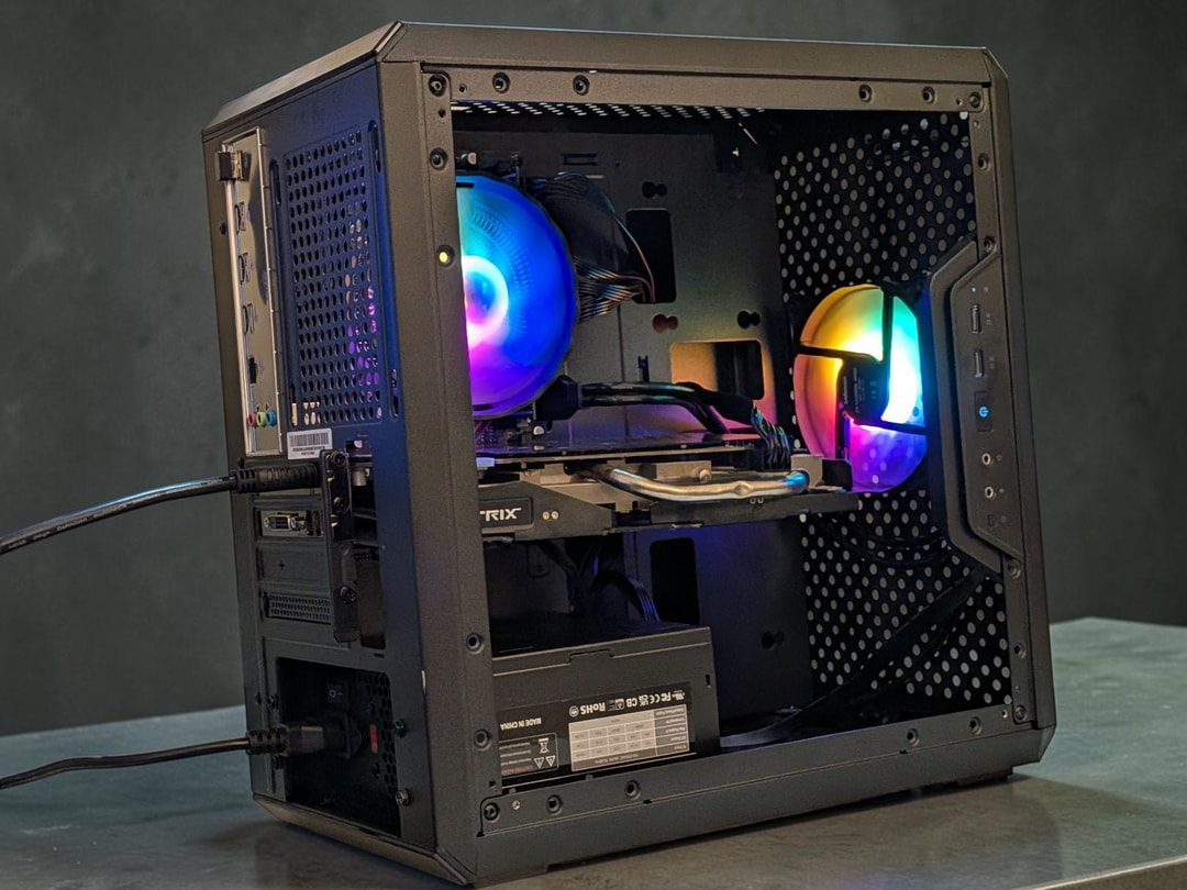 💪 8-Core Budget Gaming PC! GeForce GTX 970, Intel Xeon i7, 16GB