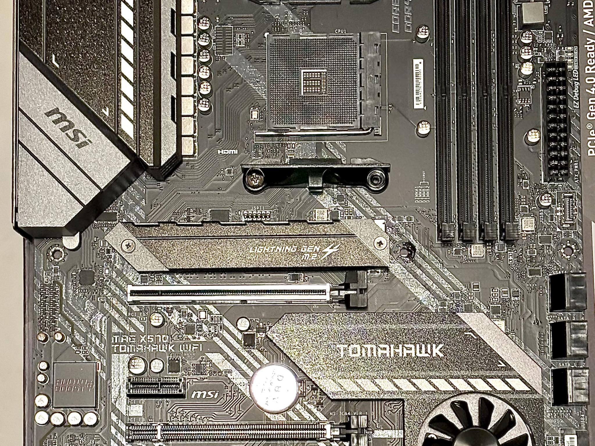 MSI MAG X570 TOMAHAWK WIFI Motherboard