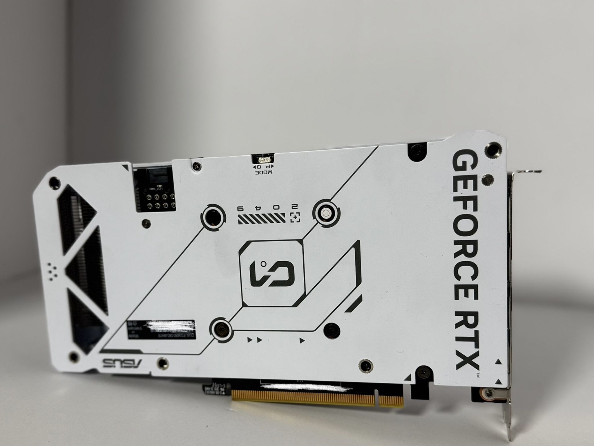 ASUS Dual GeForce RTX™ 4060 | OC | White Edition | 8GB | GDDR6