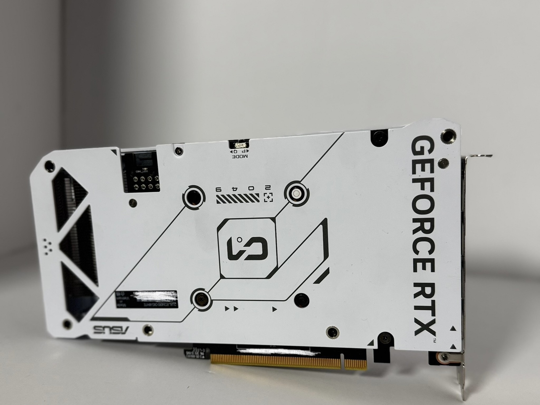 ASUS Dual GeForce RTX™ 4060 | OC | White Edition | 8GB | GDDR6