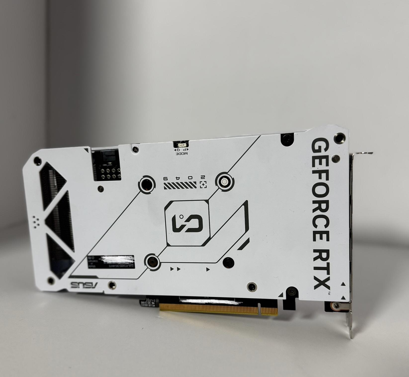 ASUS Dual GeForce RTX™ 4060 | OC | White Edition | 8GB | GDDR6