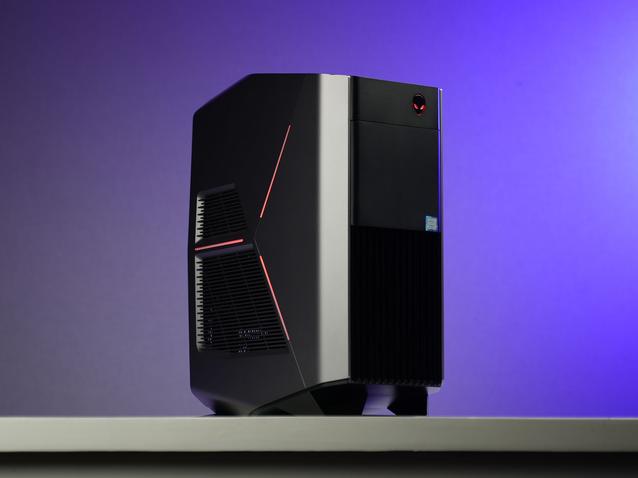 \ AF-03 / GTX 1070 Intel Core i7 8700 16GB .5TB Windows 11 Gaming PC Powerhouse