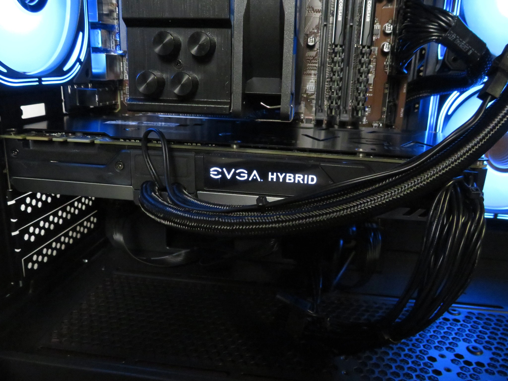 Water cooled GPU! Ryzen 5 3600 + EVGA Hybrid GTX 1080 + 16 GB DDR4 + 1TB NVME