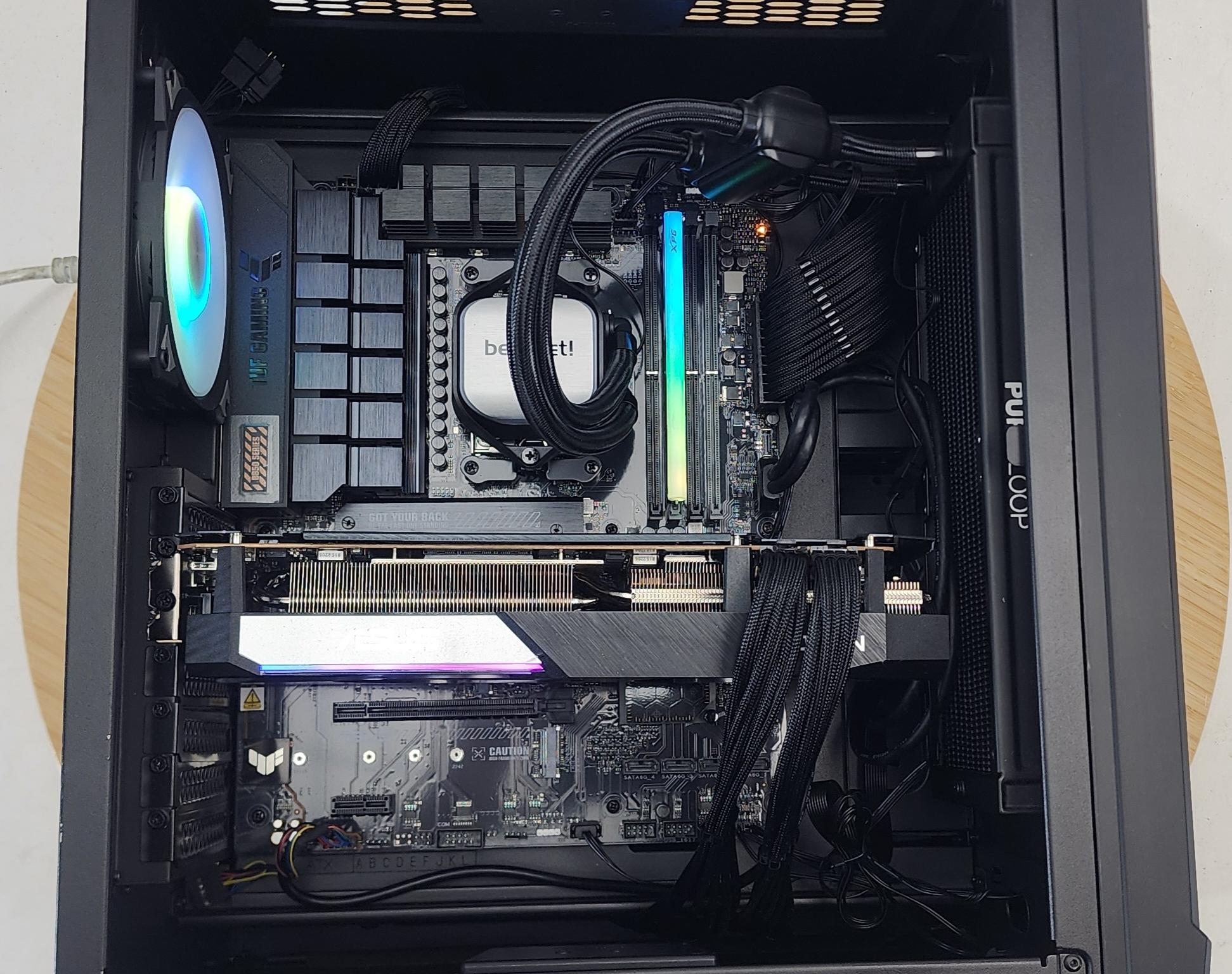 Gaming PC Ryzen 7 7700X 16GB RAM 1TB SSD RX 6750 XT 12GB Windows 11 Computer