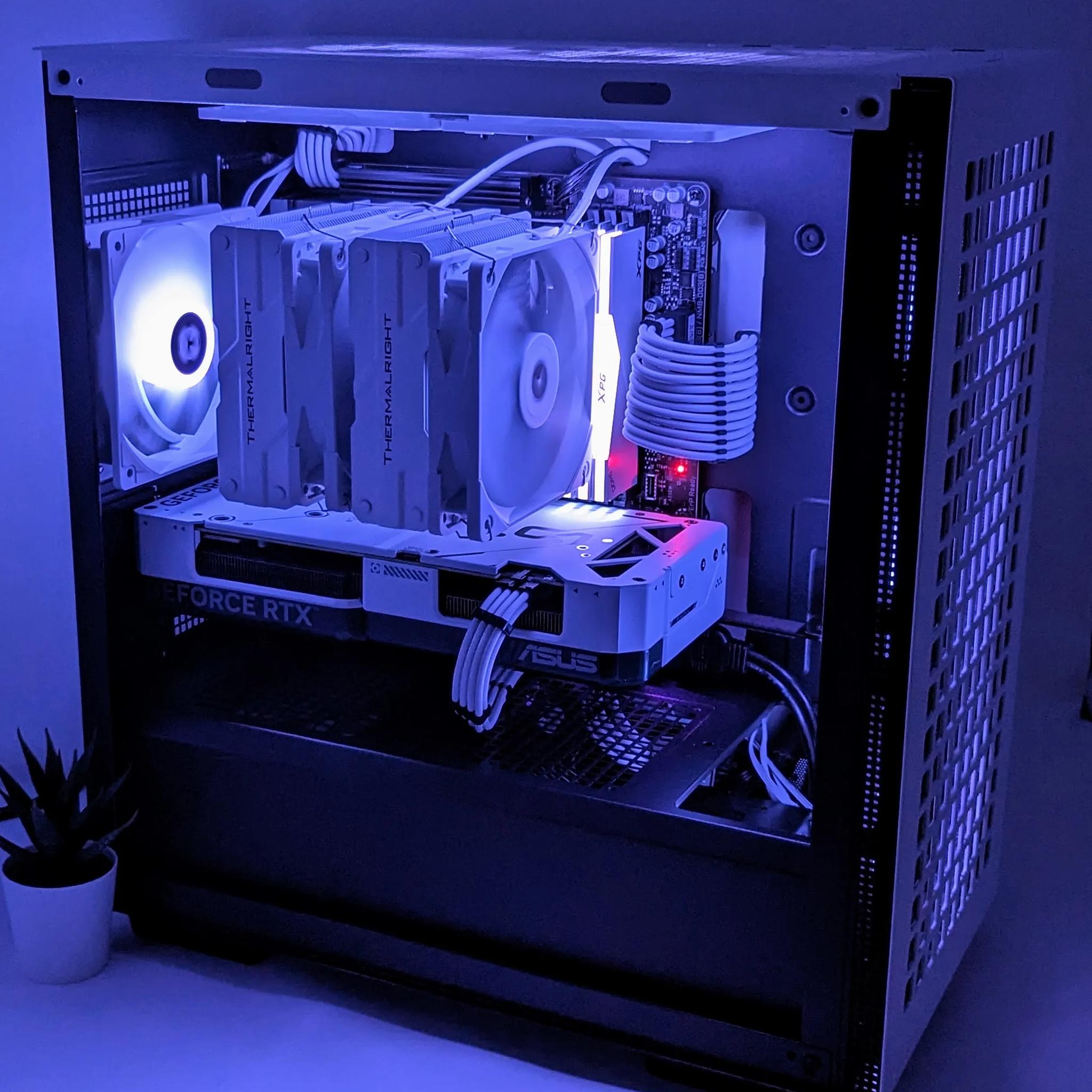 Future Foundation | RTX 4070 | Ryzen 5 7600X | 32gb RAM | MSI M461 2TB Gen 4 NVMe SSD