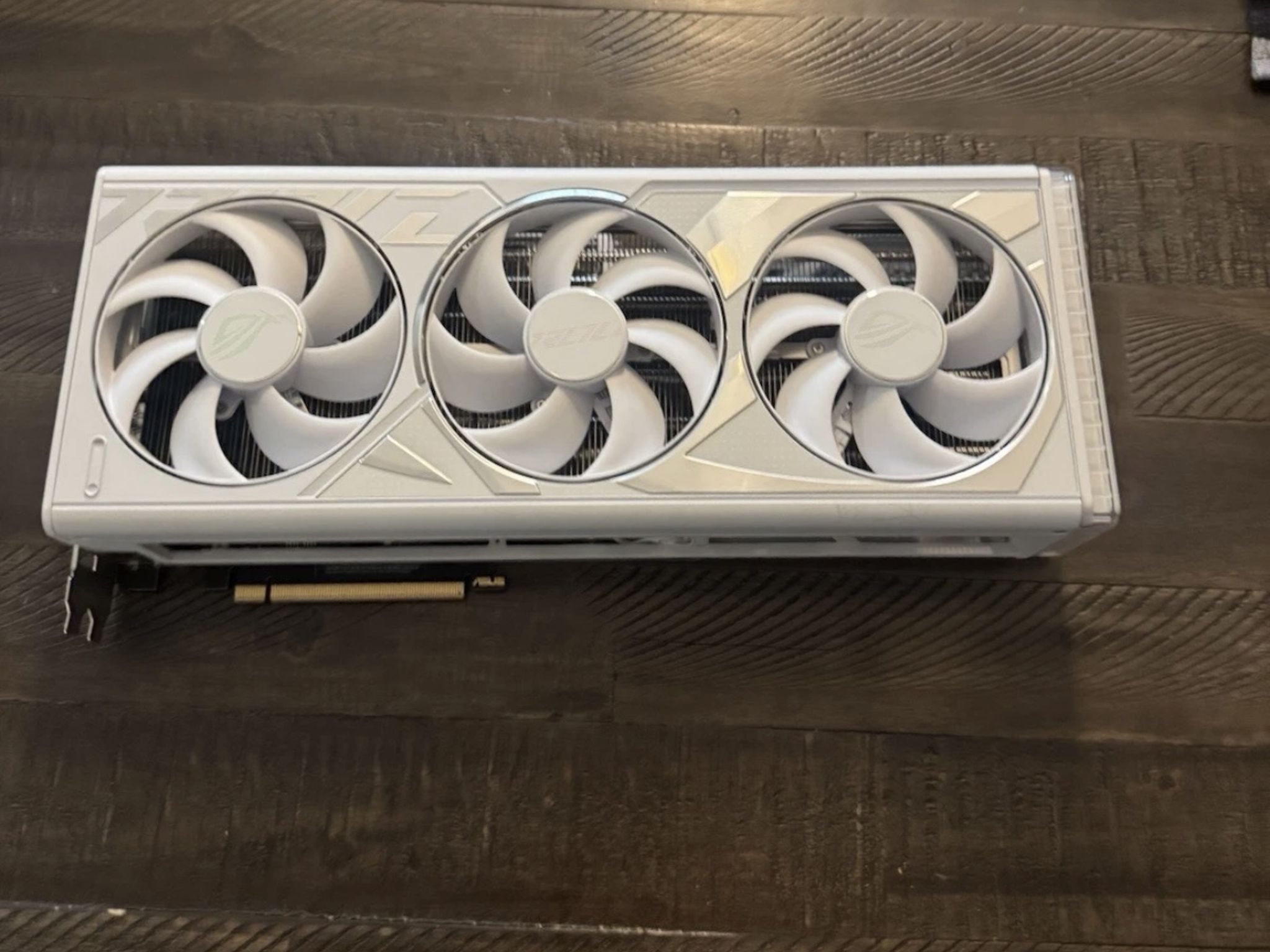 ASUS ROG STRIX rtx 4090