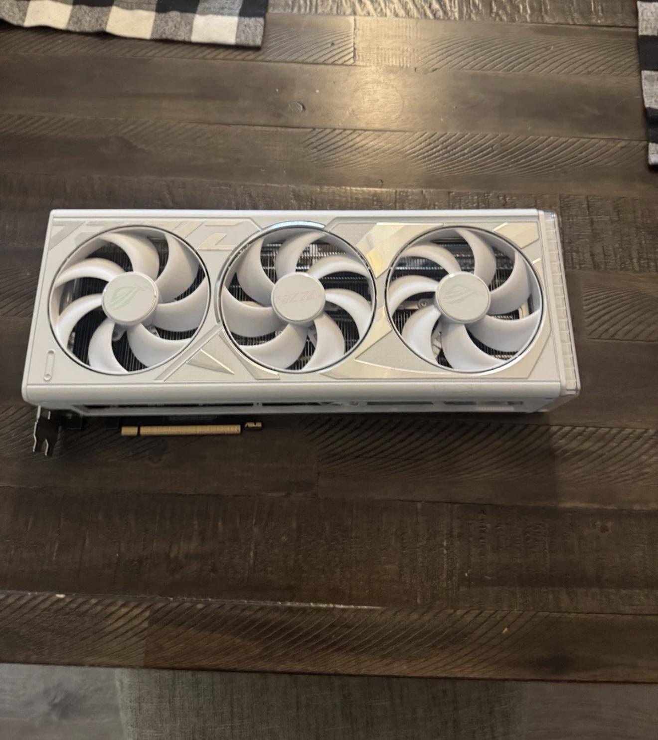 ASUS ROG STRIX rtx 4090