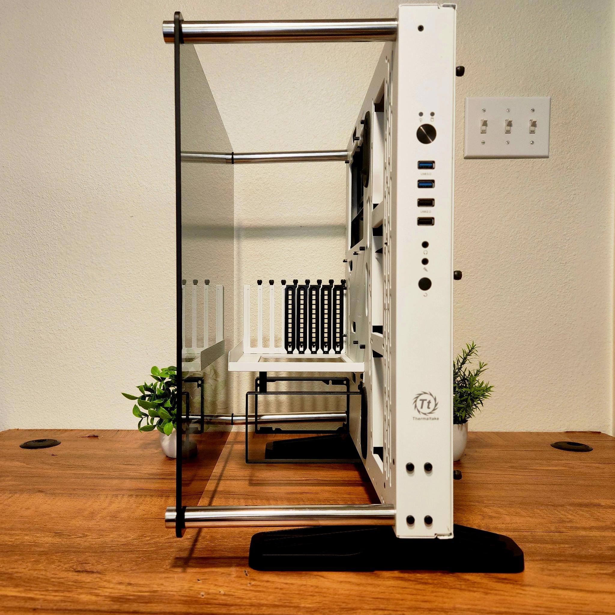 Thermaltake Core P3 Snow Case | Panoramic | Wall Mountable | ATX | PCIE 4.0 Riser Cable Included