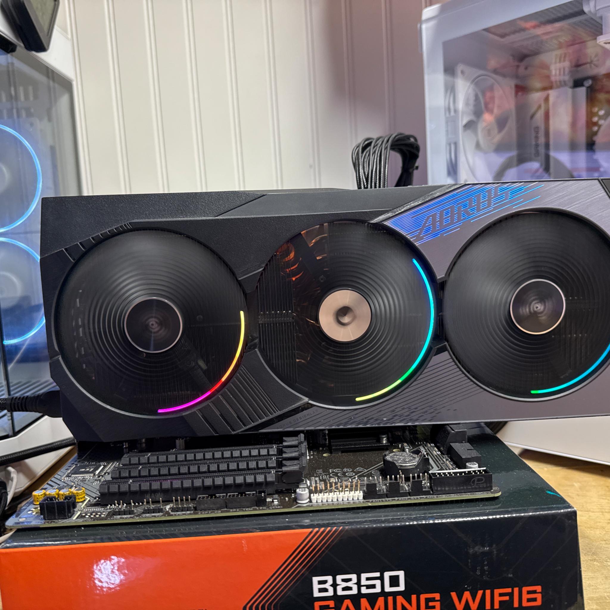 Gigabyte AORUS RTX 4090 ITS time for a change