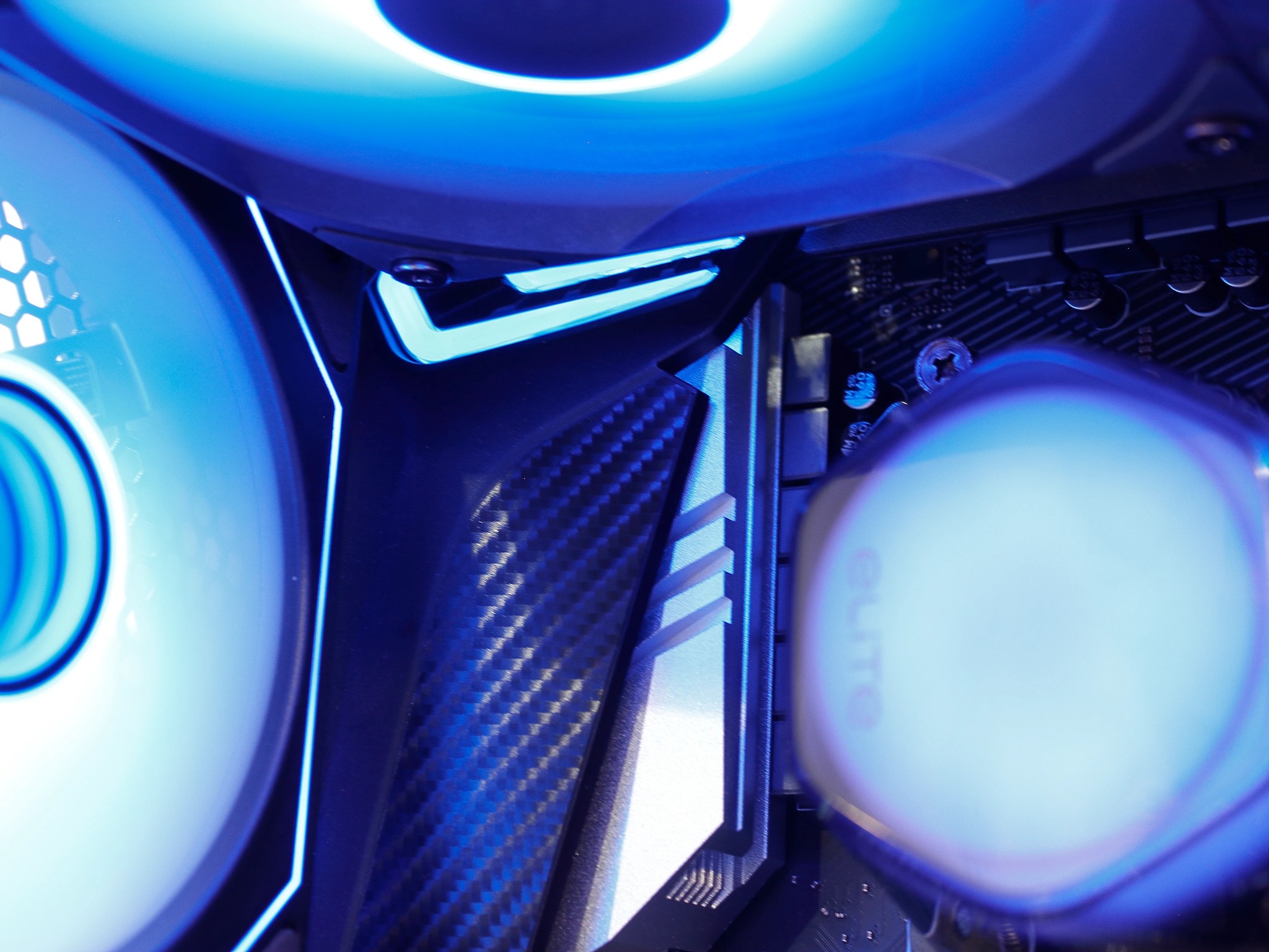 RTX 3070 | Ryzen 5 5600 | 16GB DDR4 | 1TB NVME