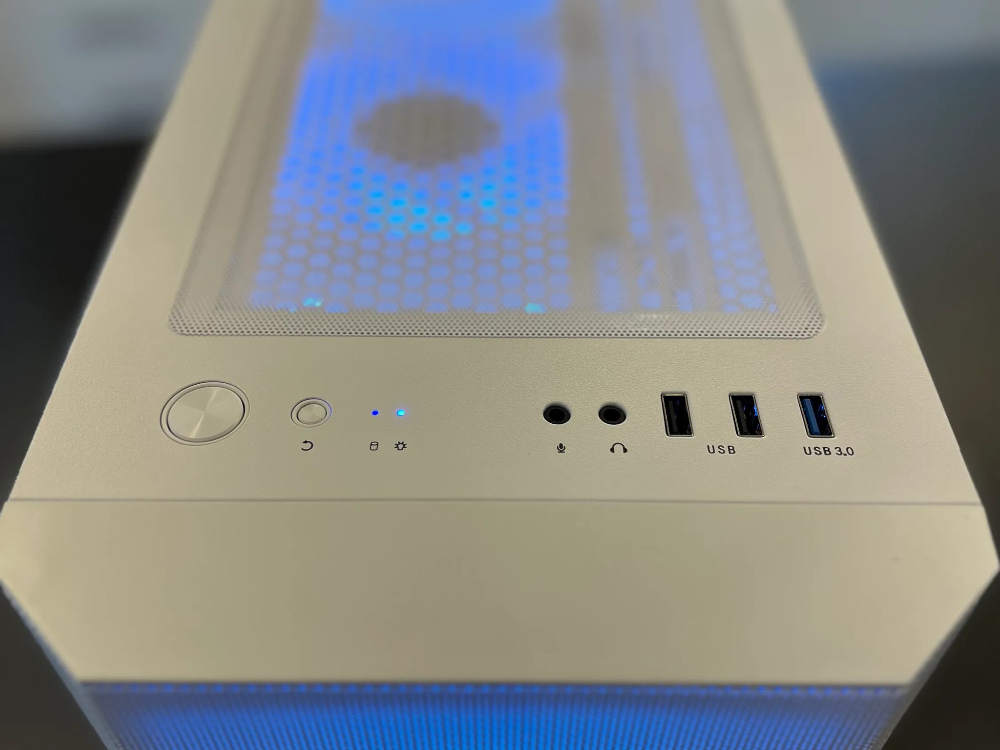 🤍💙 YESTON Sakura Build | i5-12400 | Radeon RX 6700XT 💙🤍