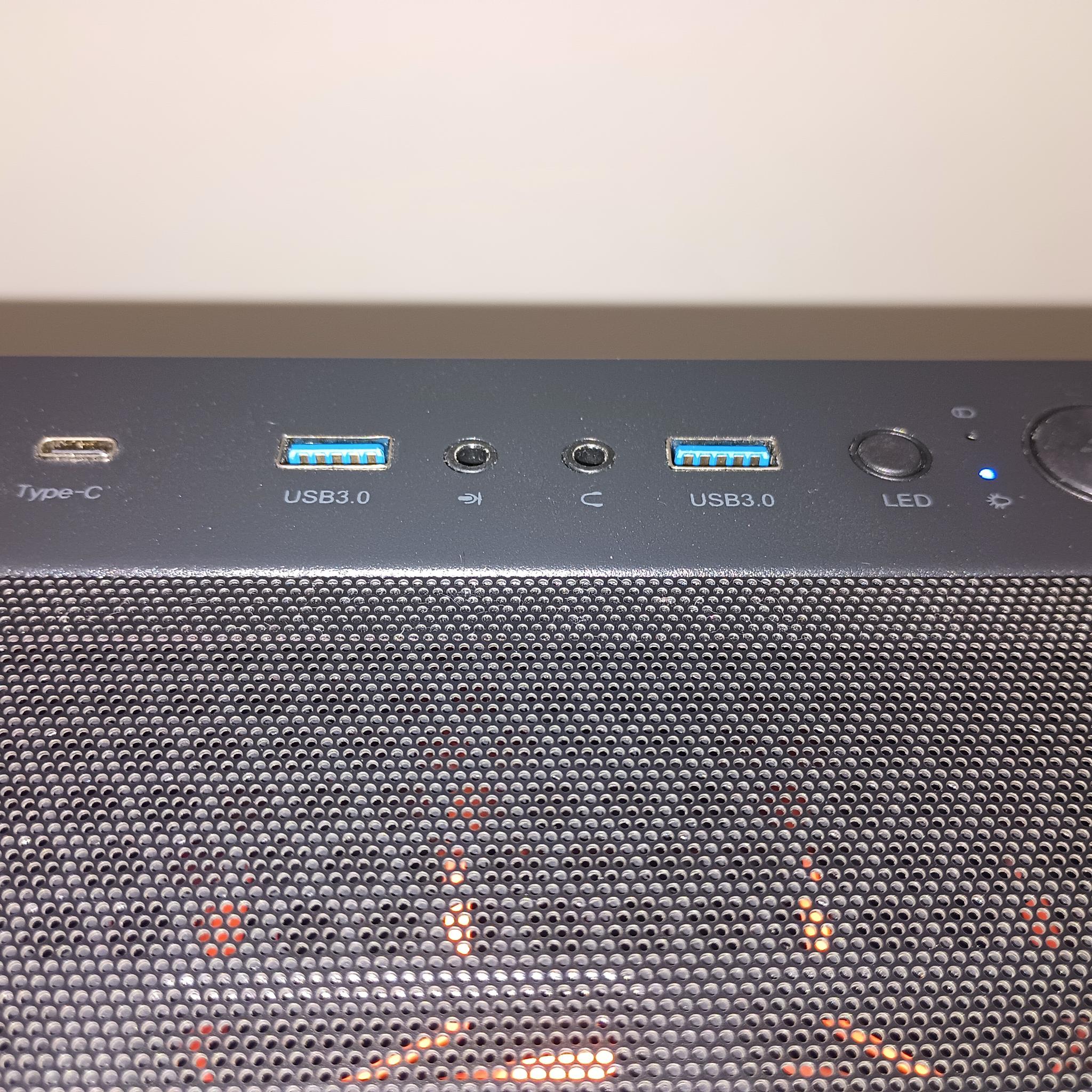 Power on a Budget 💥 💰| RGB Gaming PC! 👾