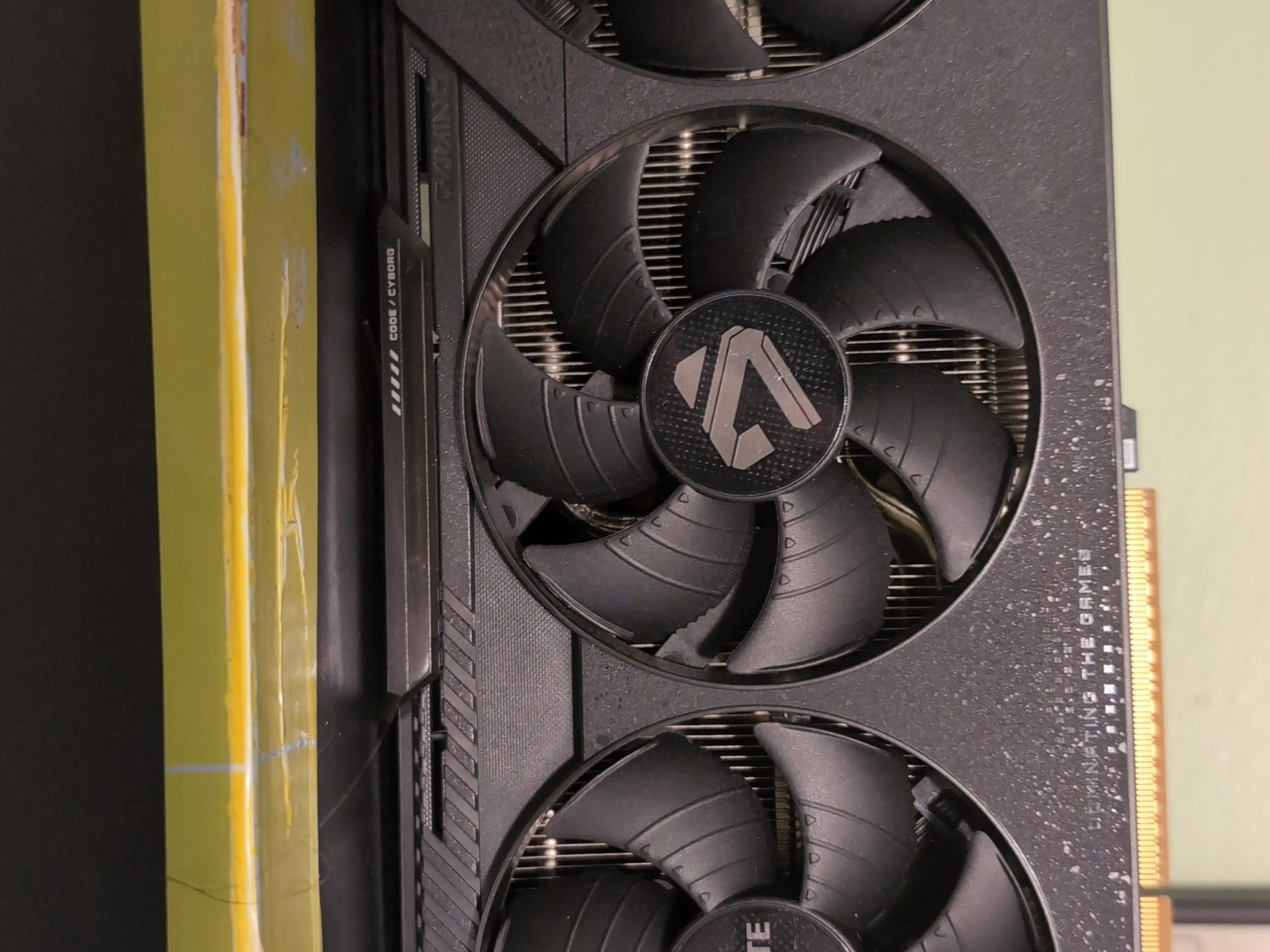 GIGABYTE RX 9070 XT GAMING OC 16G