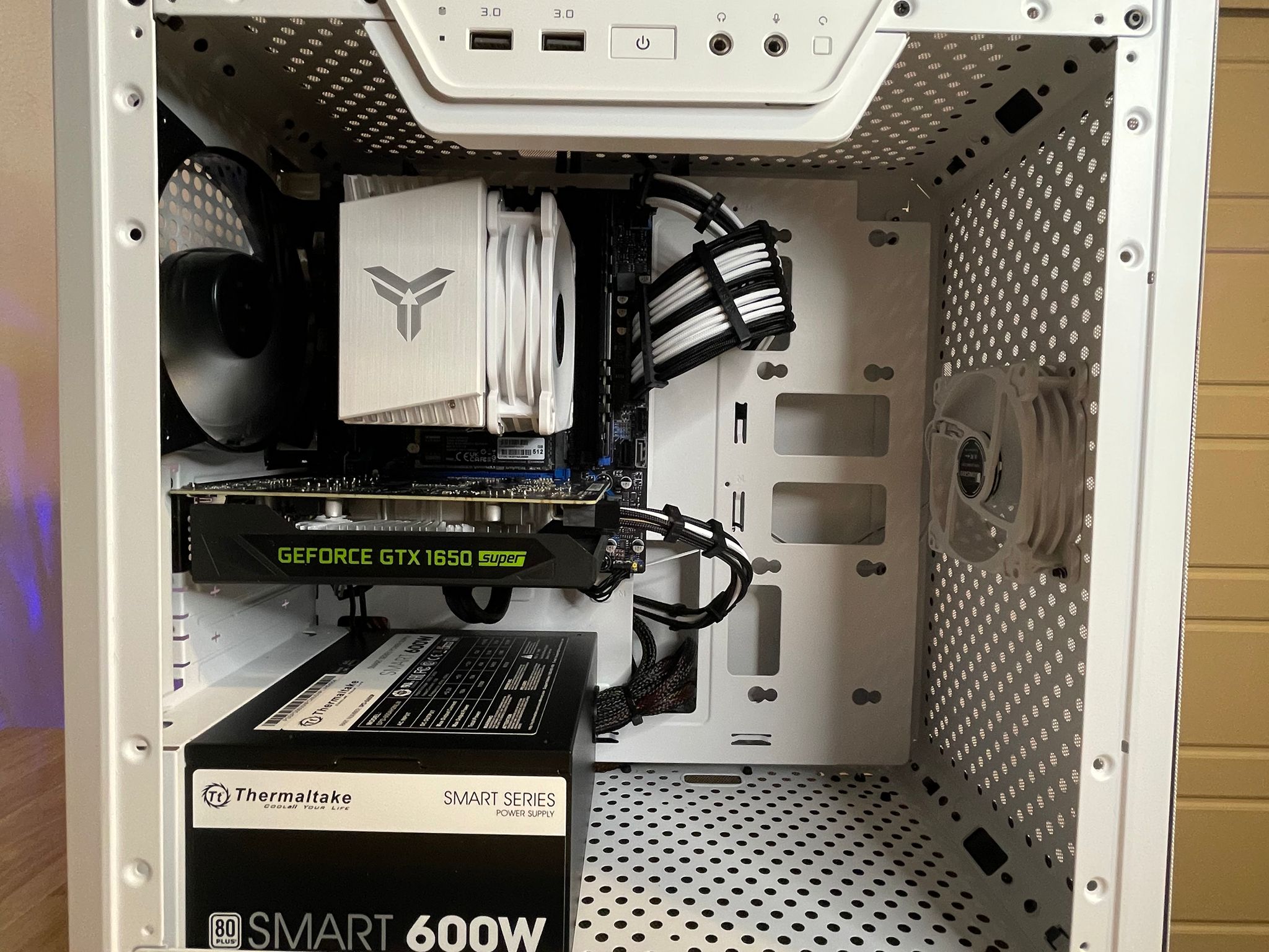 GTX 1650 + Intel E5 1650 V4 6 Core 12 Thread