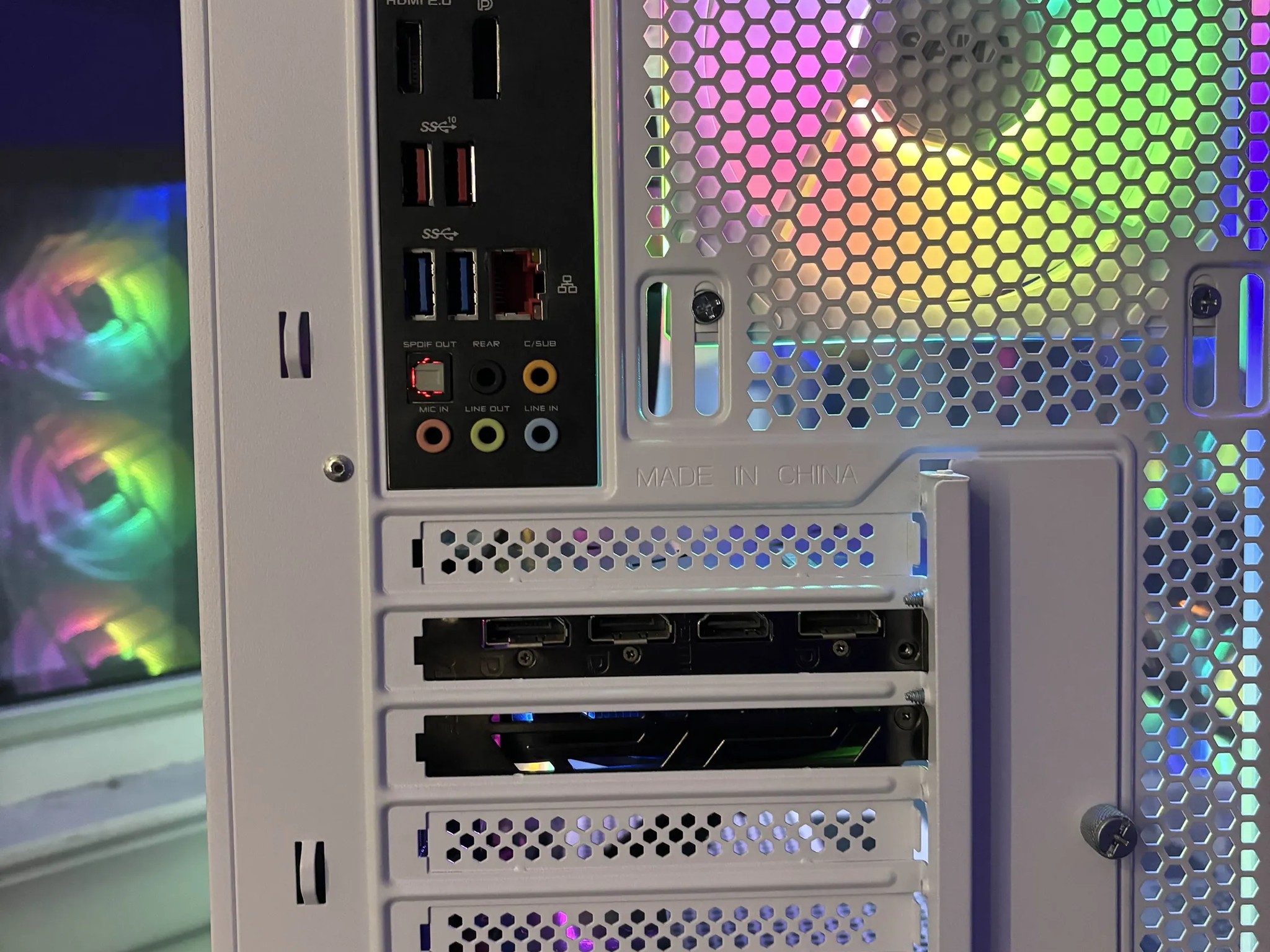 GAMING PC RYZEN 5 16GB NVIDIA GTX 1660 Super RGB Lighting RGB Fans Computer
