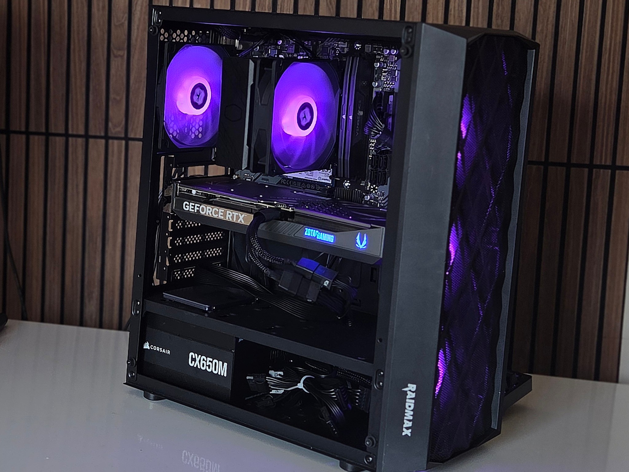 ゲーミングPC Ryzen 5 7600X RTX5070 メモリ16GB 1440p Gaming PC | RTX 5070 | Ryzen 7600x | 32GB DDR5 | Corsair