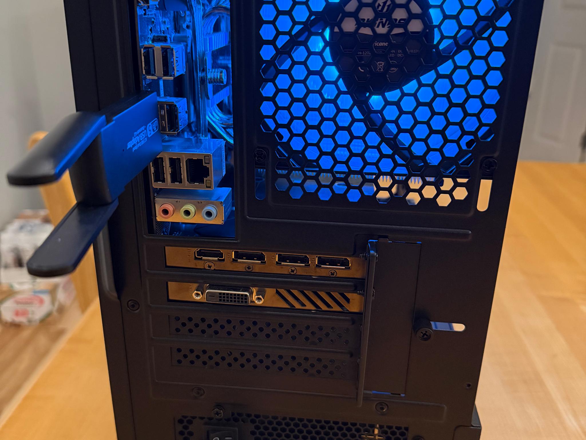 🐝🐏| GTX 1070 8gb, Intel i5 6600, 16gb Ram, 512gb SSD, ARGB WiFi Equipped Gaming PC