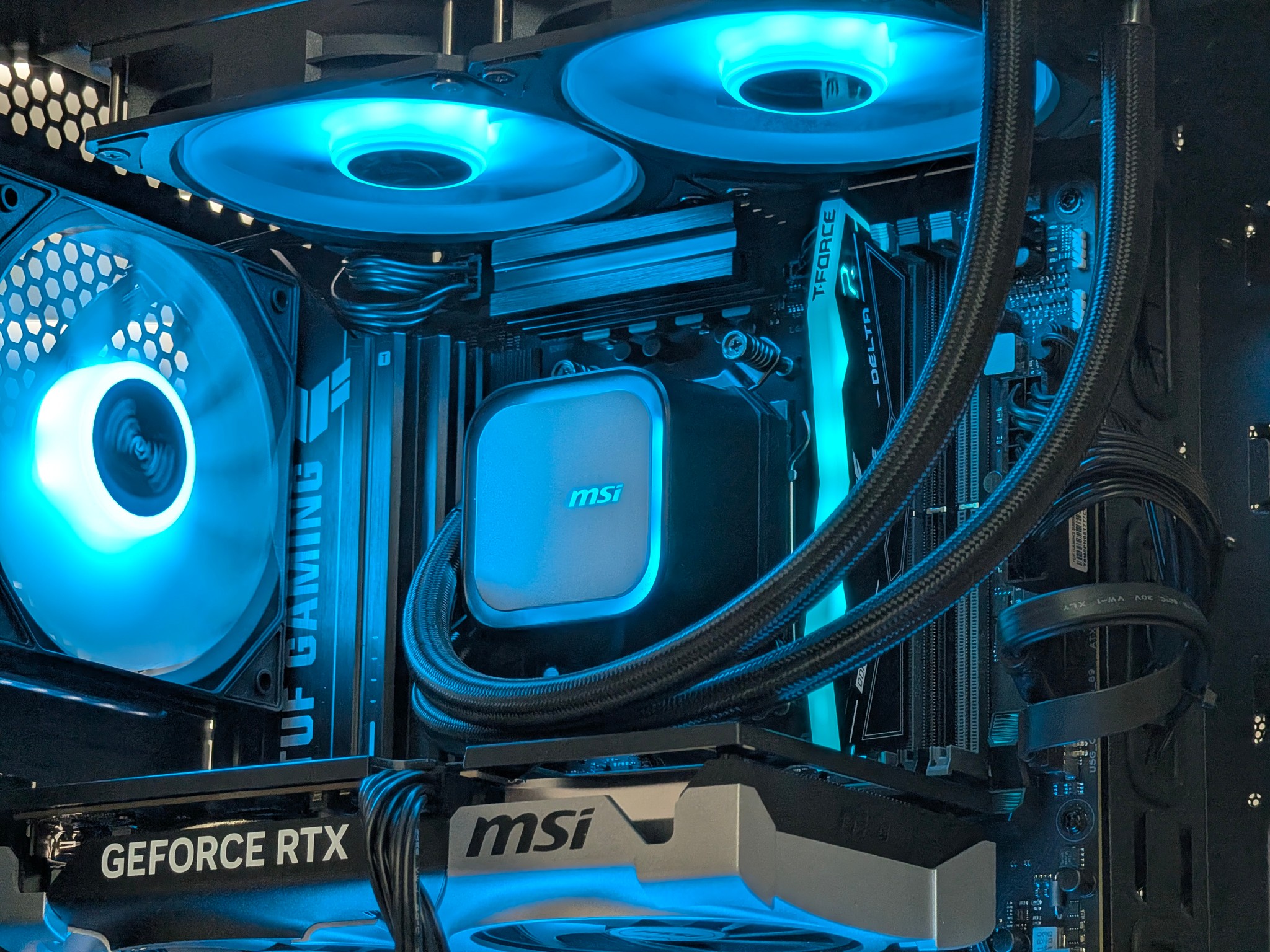 💙🖤Ryzen 5 9600x | RTX 5060Ti | 1TB SSD | Gaming PC🖤💙