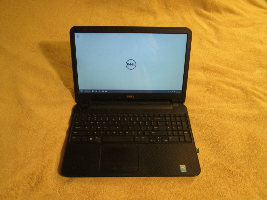 Dell Inspiron 3537 Windows 11 | Jawa