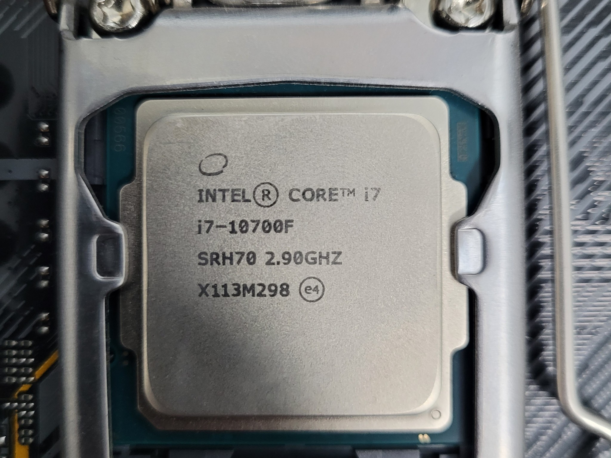 TUF GAMING B460M-PLUS AC with Intel Core i7-10700F