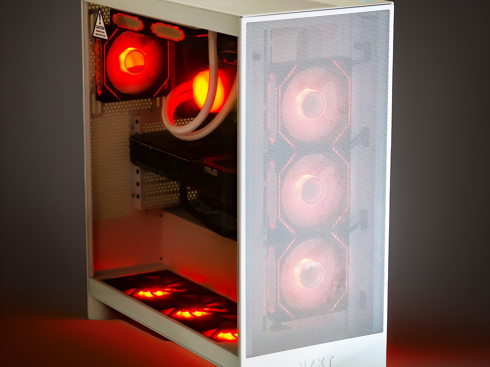 RTX 5070Ti | 32GB DDR5 | Ryzen 7 7800X3D | Gaming/Streaming PC